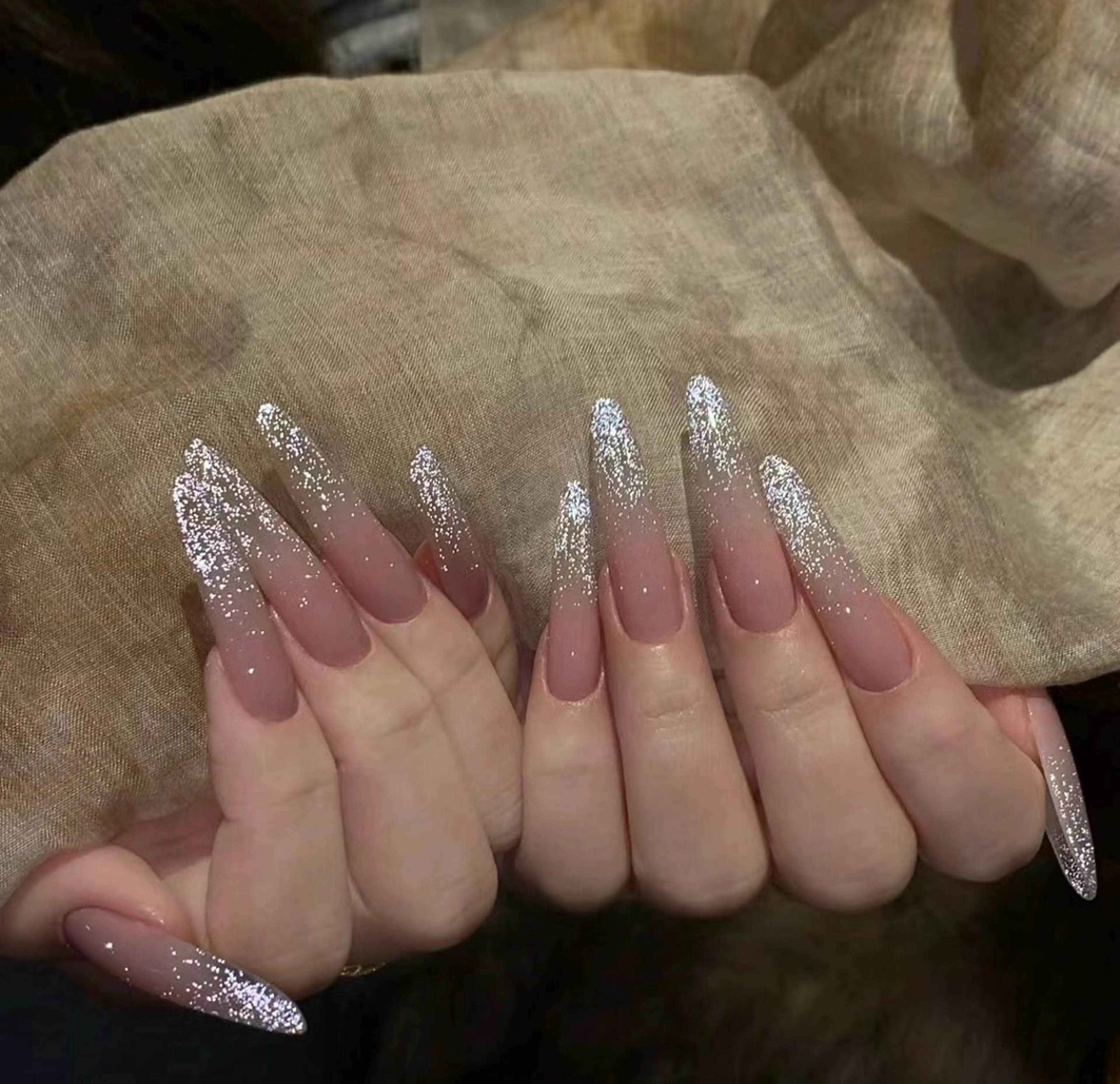 【チップスカルプ】ワンカラー/ラメグラデーションの写真