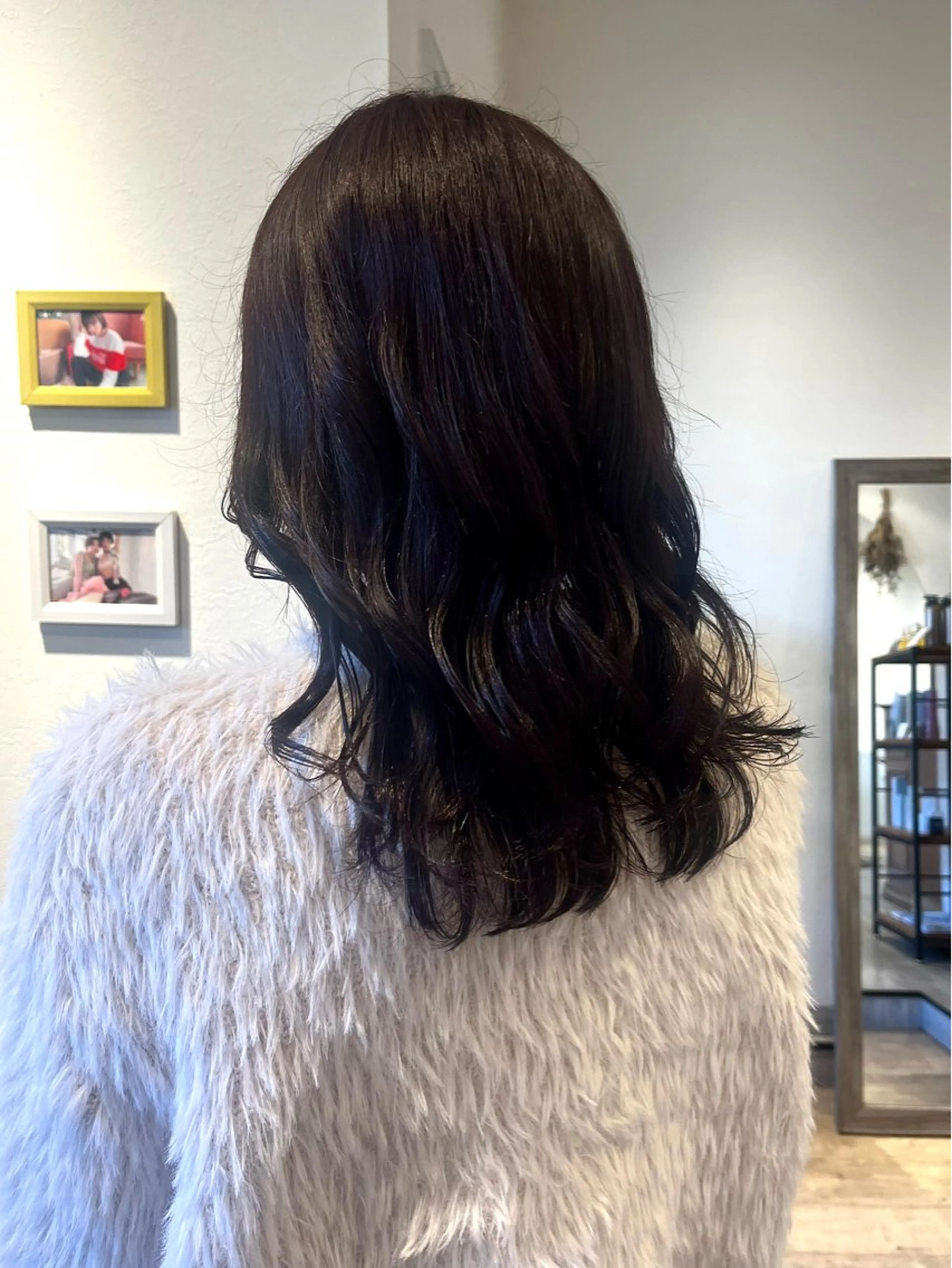 セミロング カラー ベージュカラー 透明感カラー ラベンダーカラー ラベンダーグレー カット ヘアカラー トリートメント 上品な暖色/丸みボブ Chie🪷のヘアスタイル