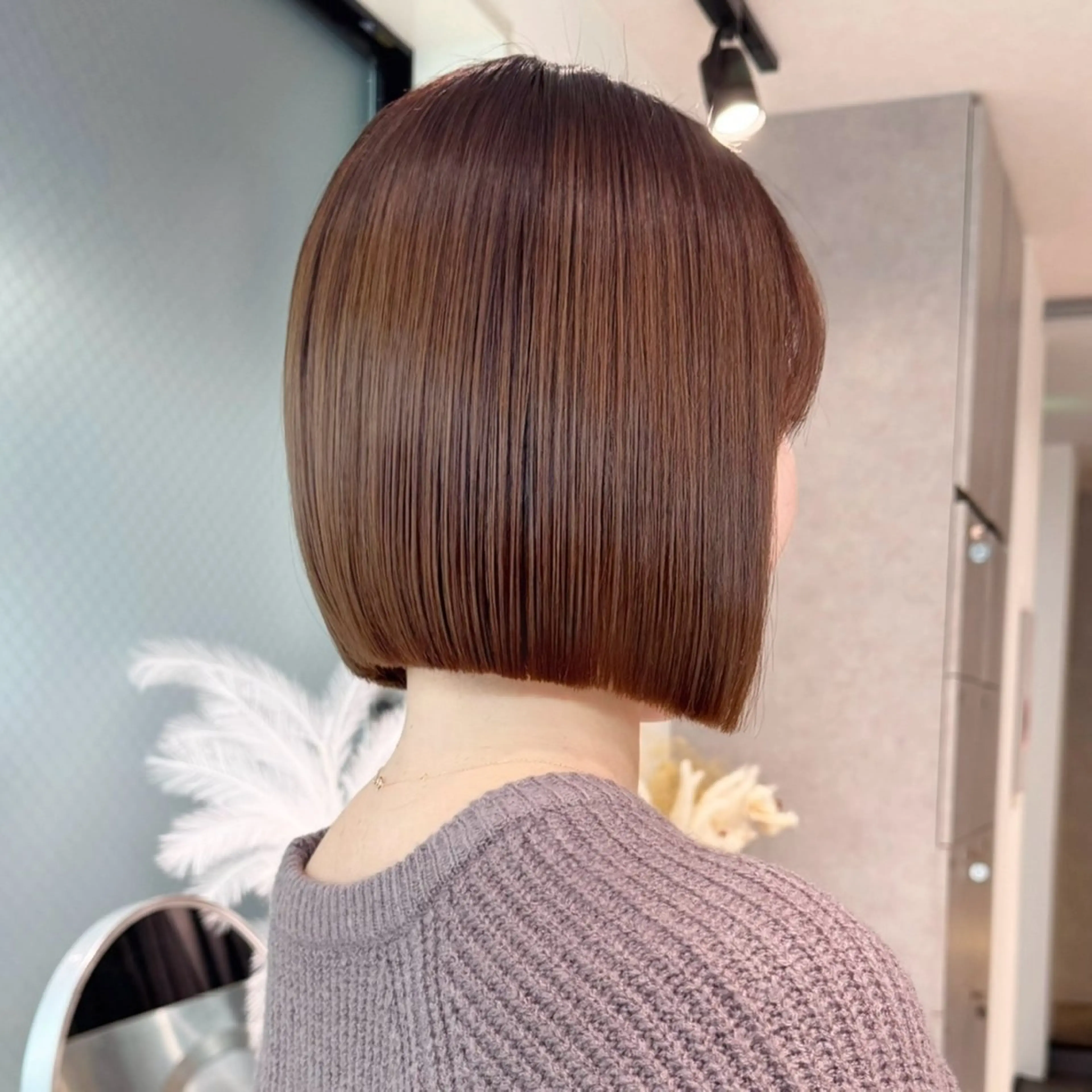 ショート カラー ベージュカラー 黒髪 ブリーチ ダブルカラー ブリーチなしカラー カット ヘアカラー ヘアセット GO TODAY シェアサロン 原宿Verno店所属・ブリーチ/髪質改善/ ボブ特化/よしきのヘアスタイル