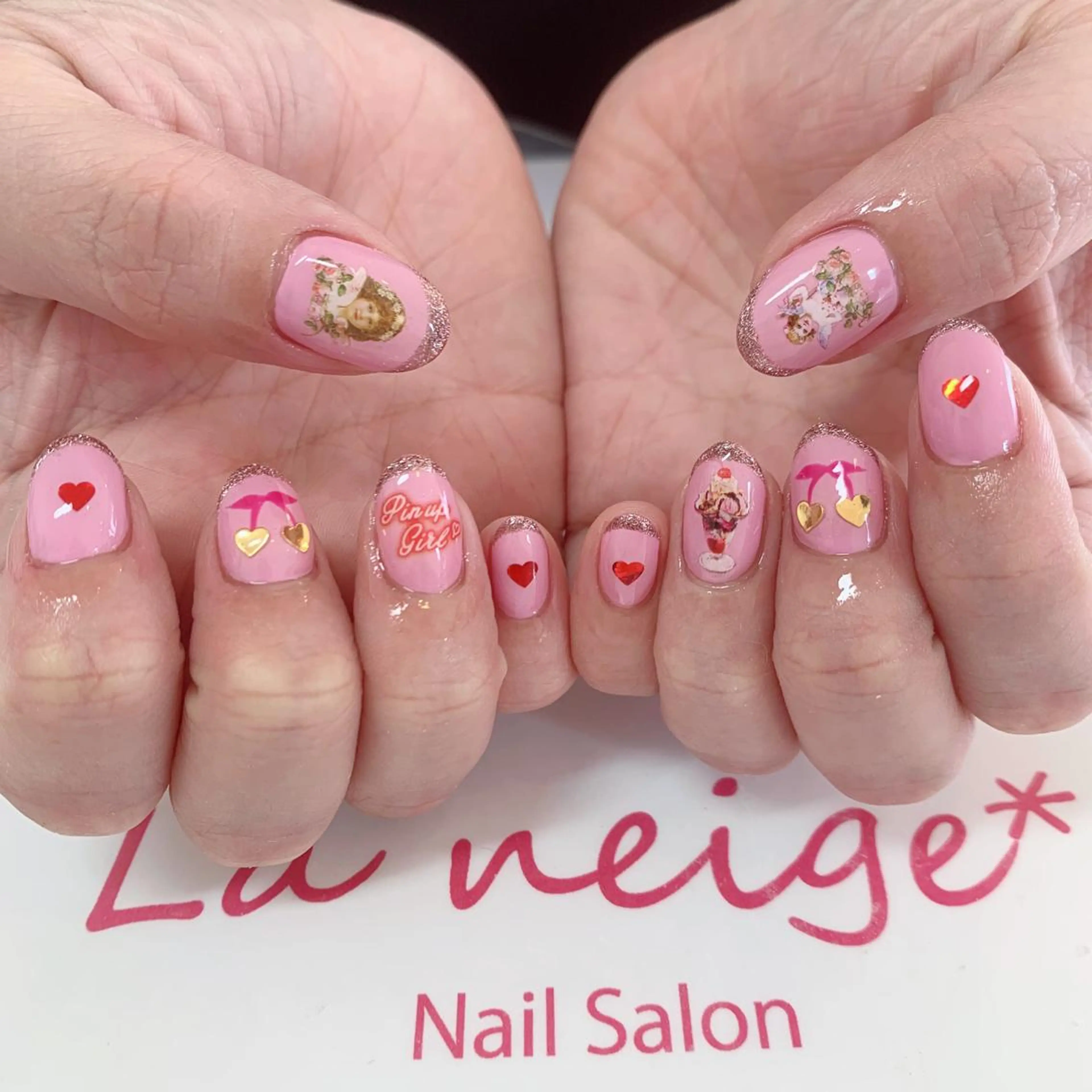 ネイル ハンドネイル La neige* yuki 🥯🍑のネイルデザイン