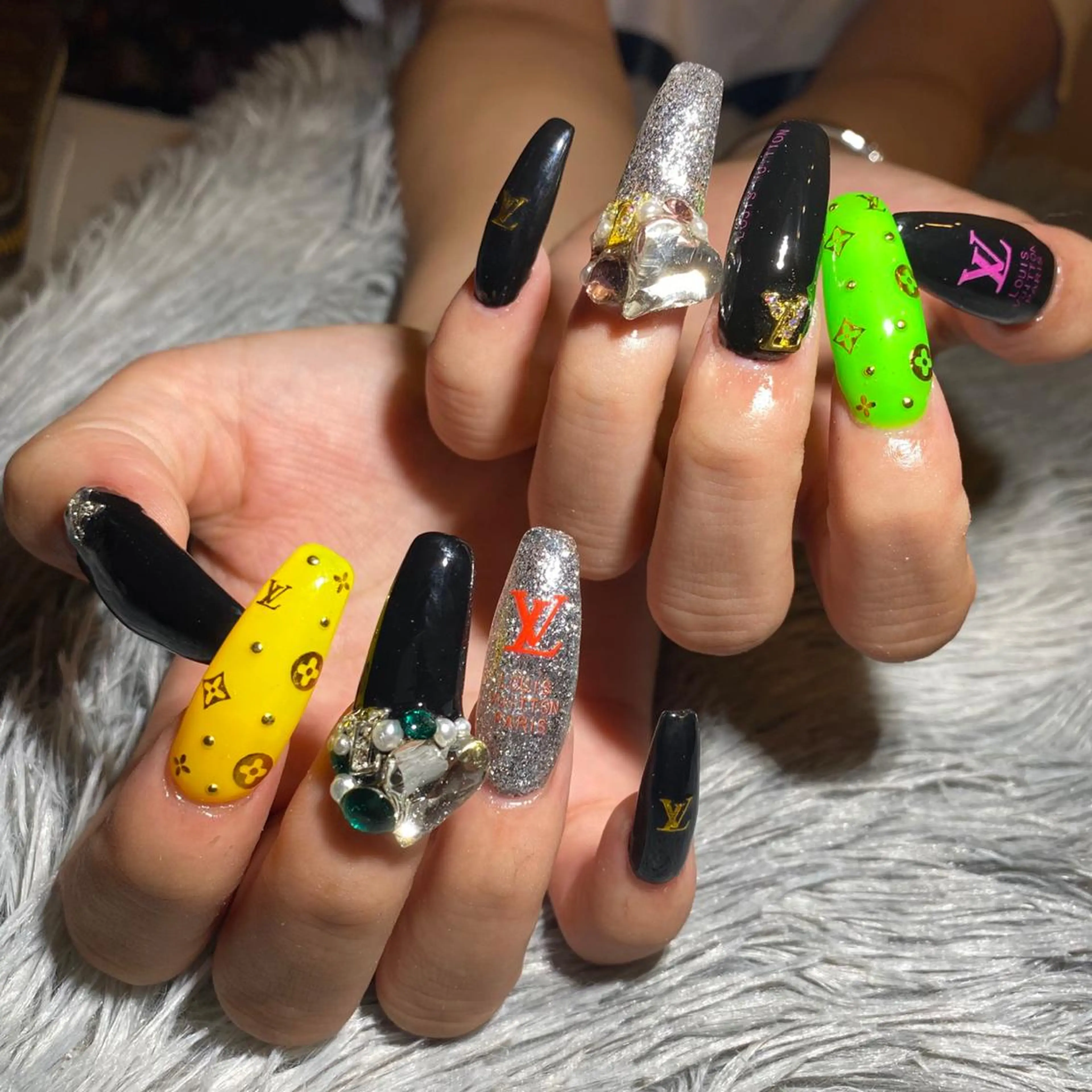 ネイル sarina nailのネイルデザイン