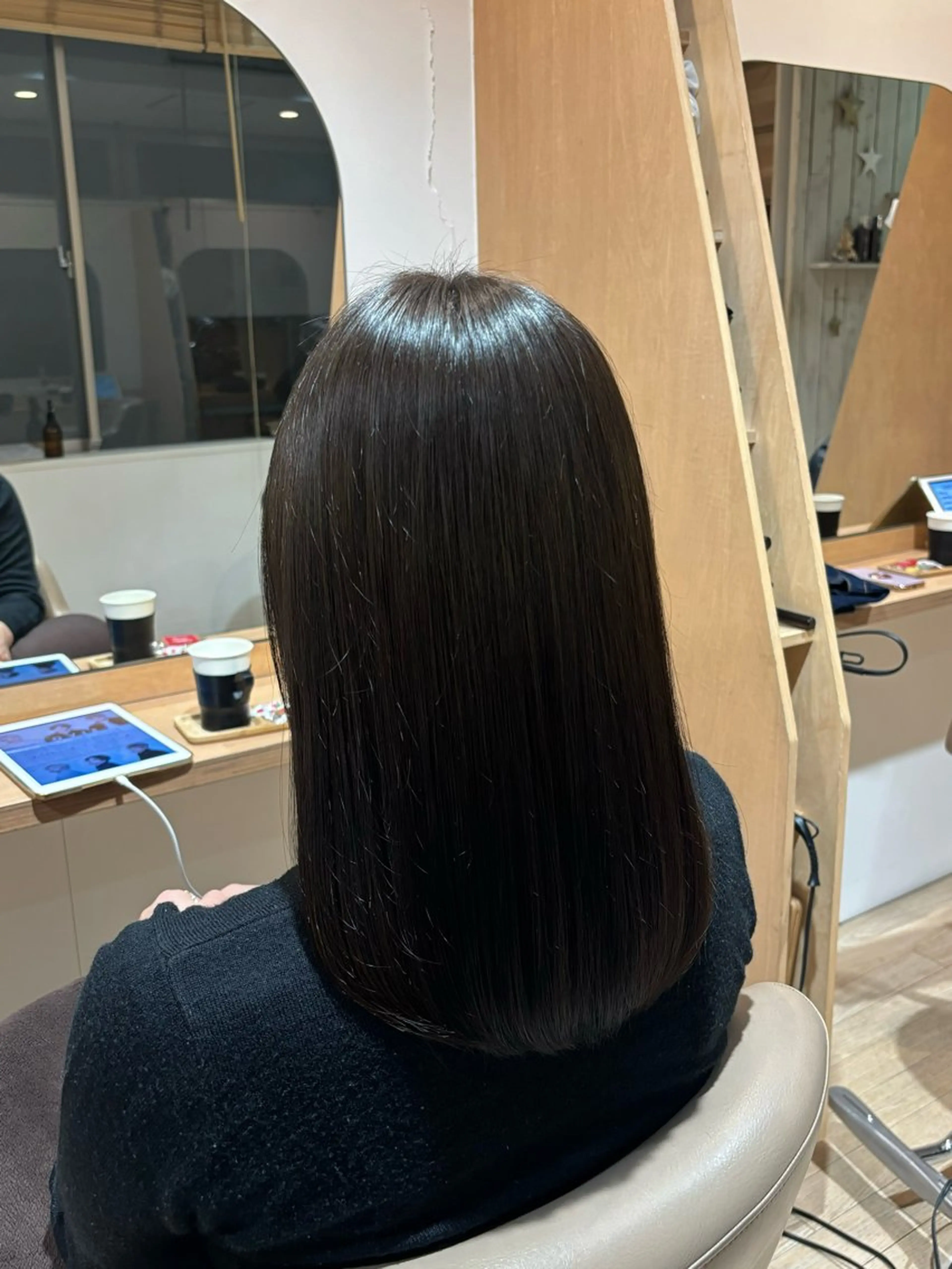 セミロング カット ヘアカラー トリートメント 【Amphi Tokyo】宮原のヘアスタイル