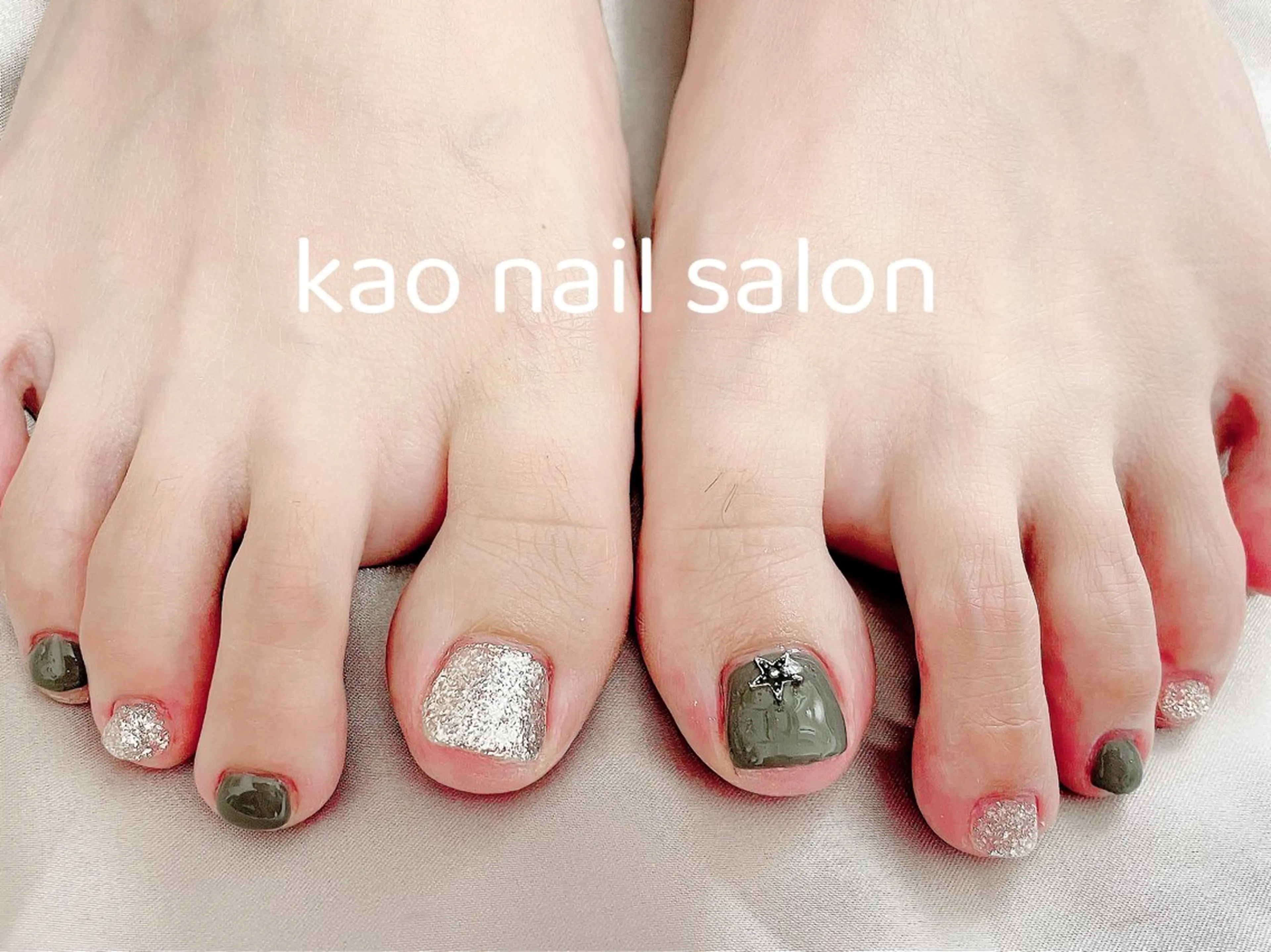 ネイル チークネイル 長さ出し フットネイル フレンチネイル ジェルネイル kao nail マグネット/長さだしのネイルデザイン