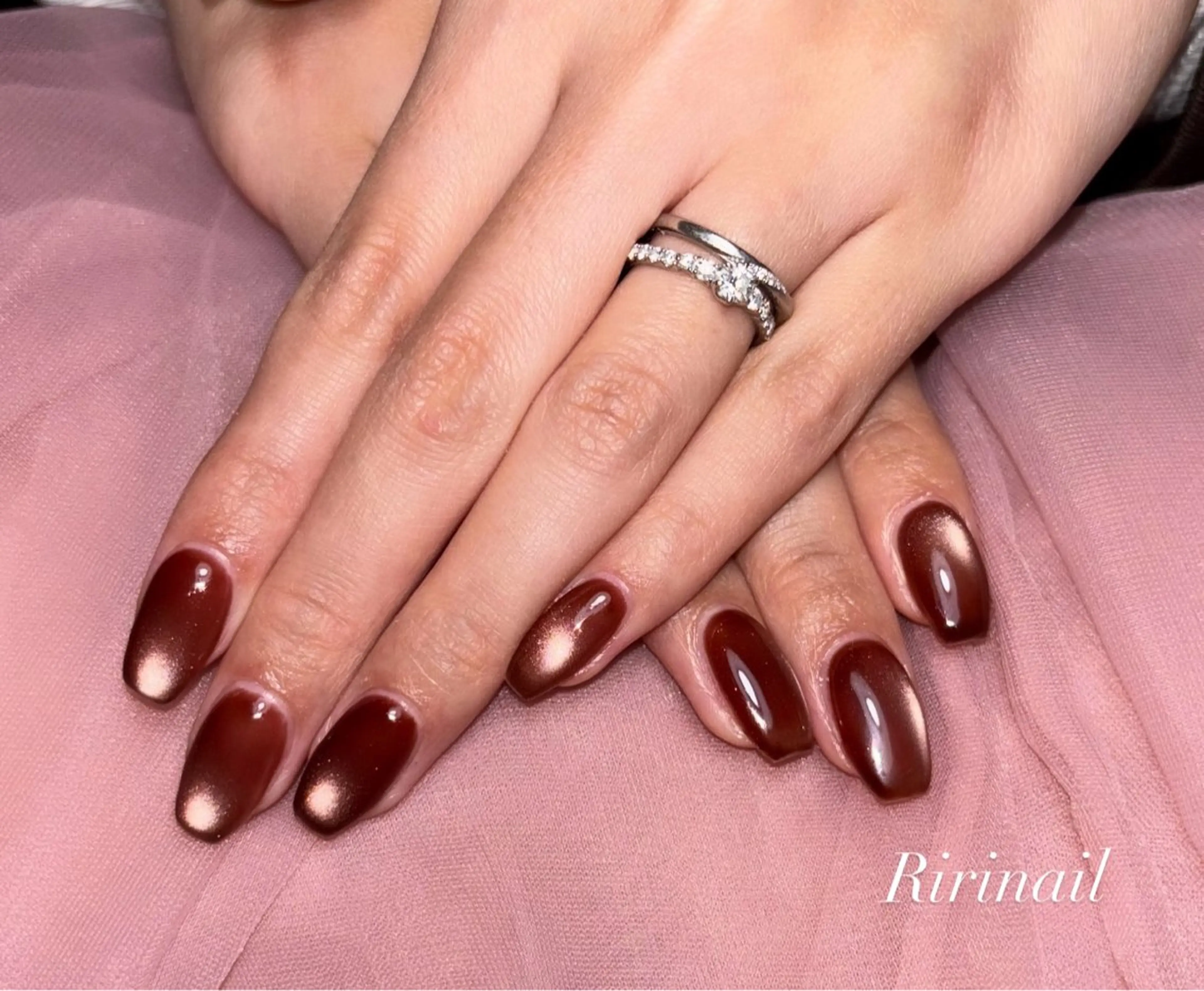 平日限定マグネットネイル🦋の写真