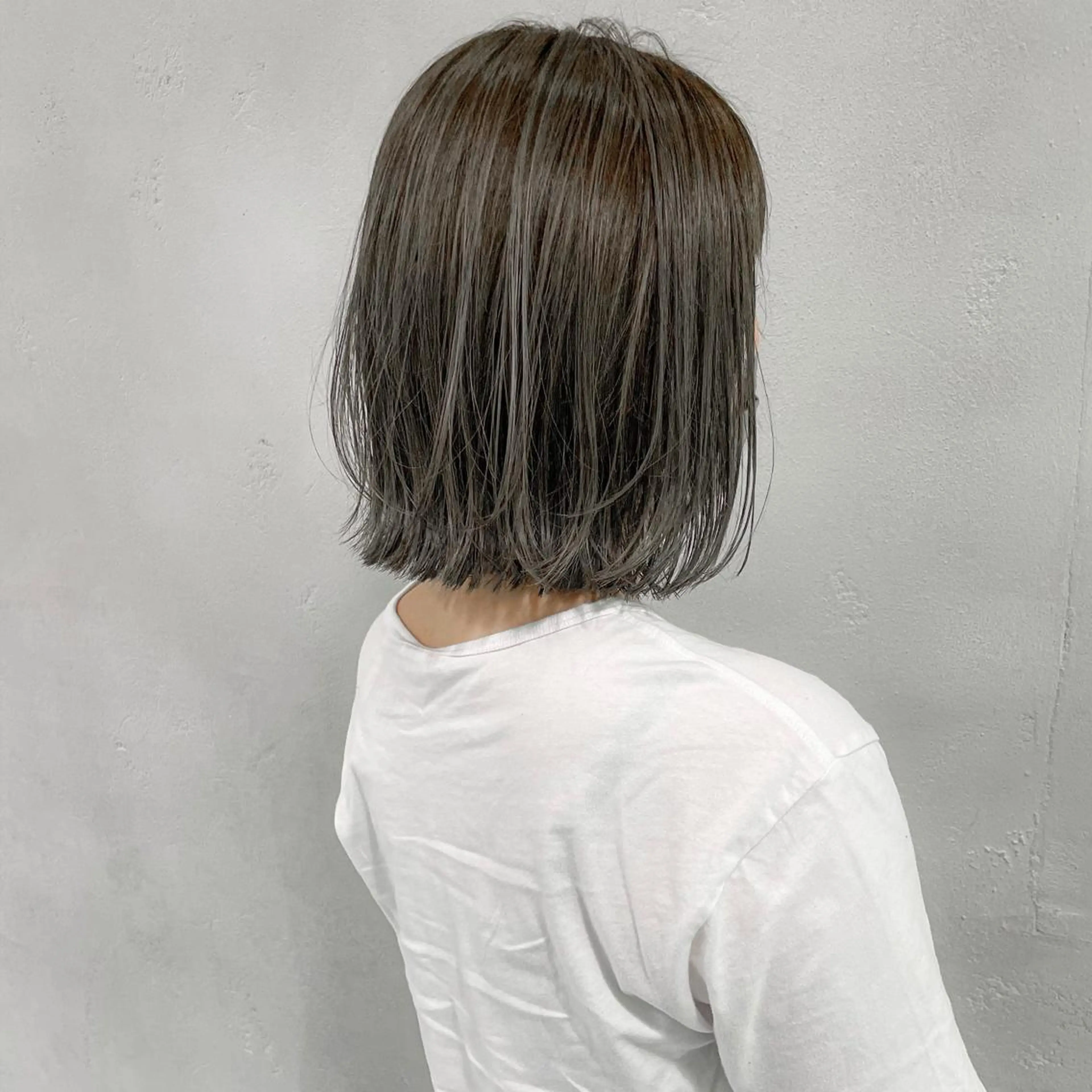 ミディアム カラー カット ヘアカラー トリートメント 阿田 悠士朗のヘアスタイル