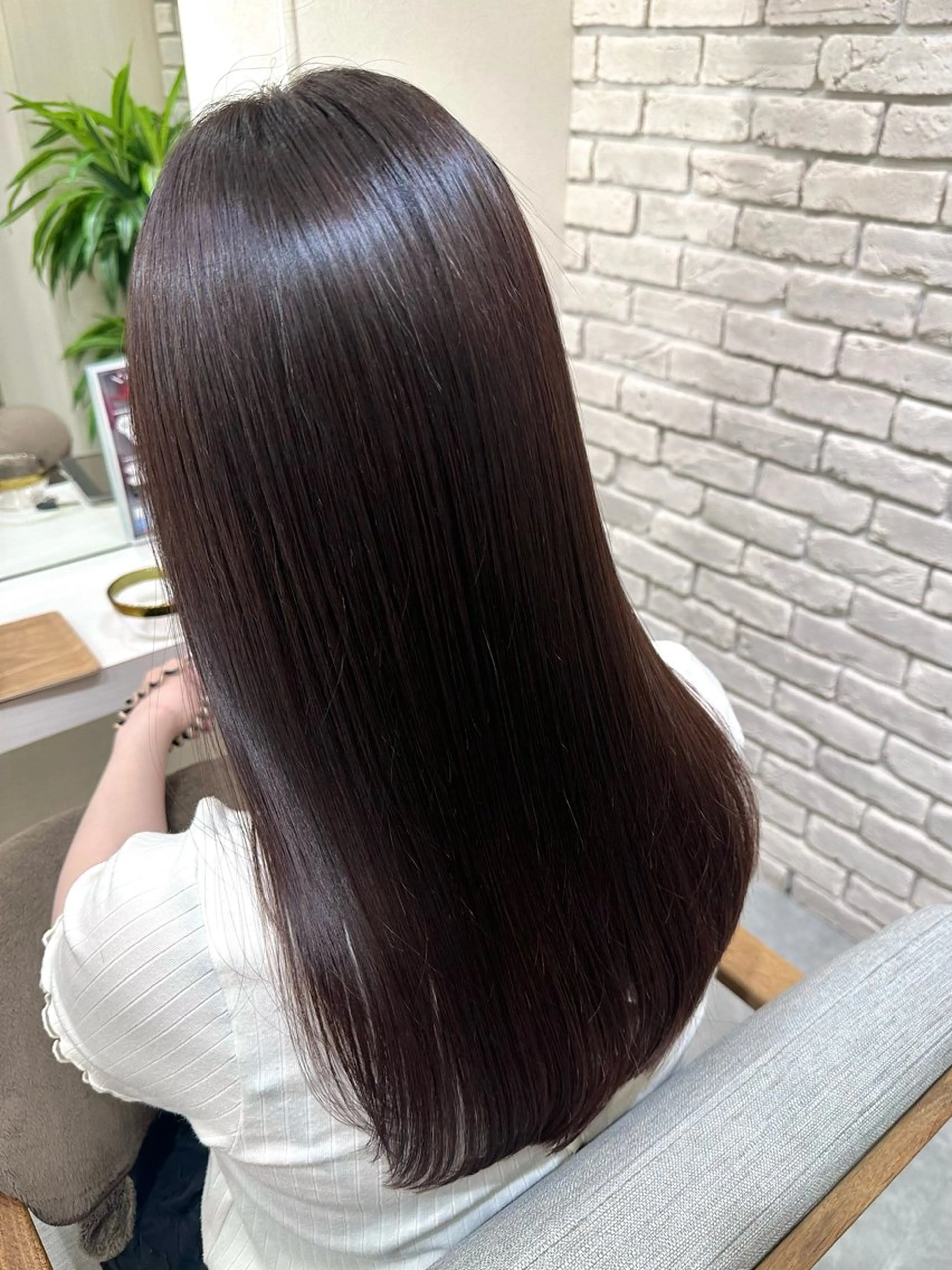 セミロング ヘアカラー トリートメント 髪質改善&ヘアケア 永山若奈のヘアスタイル