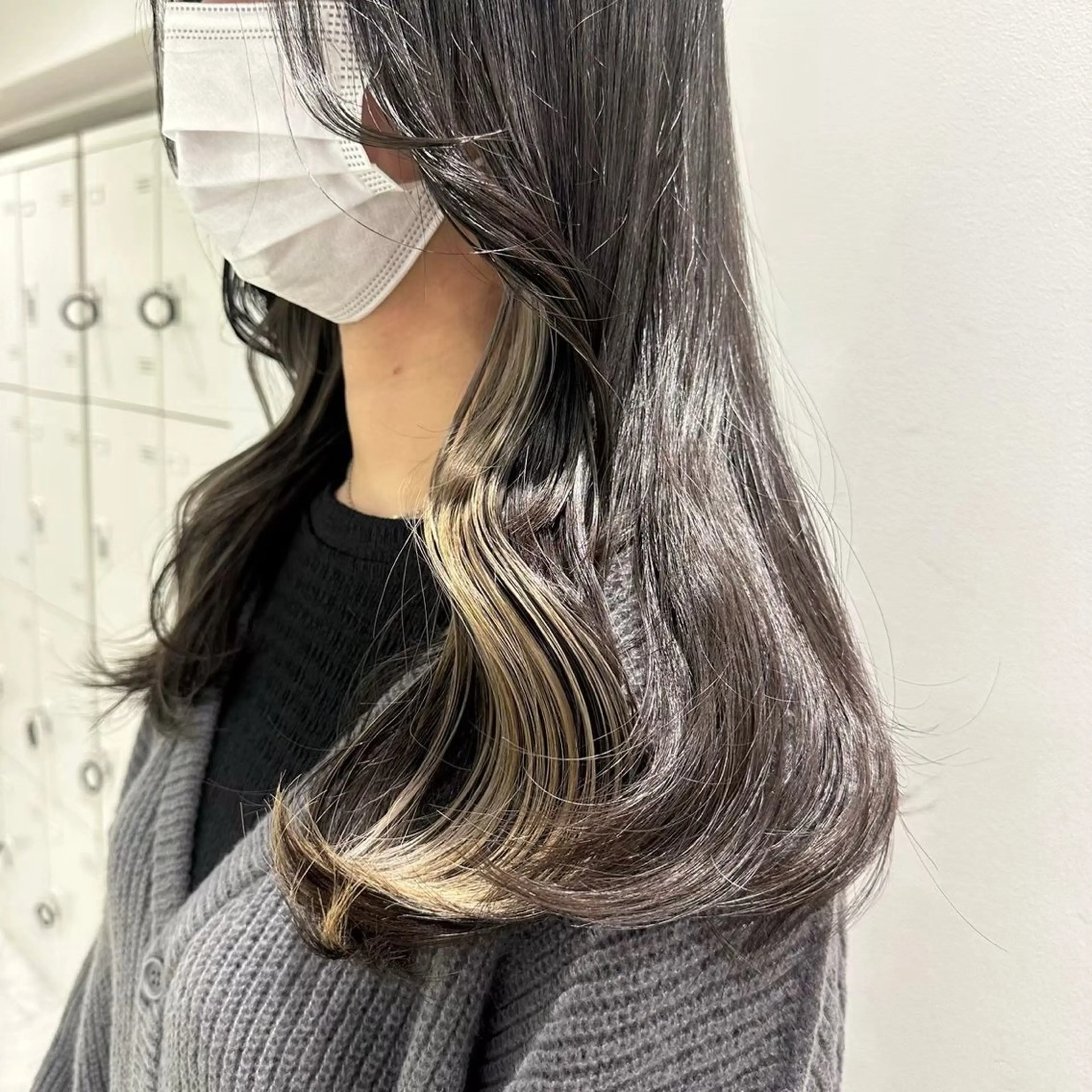 セミロング カラー ヘアアレンジ インナーカラー カット ヘアカラー トリートメント ヘッドスパ ヘアセット 💎韓国/ レイヤー カット/ 暖色🫧のヘアスタイル