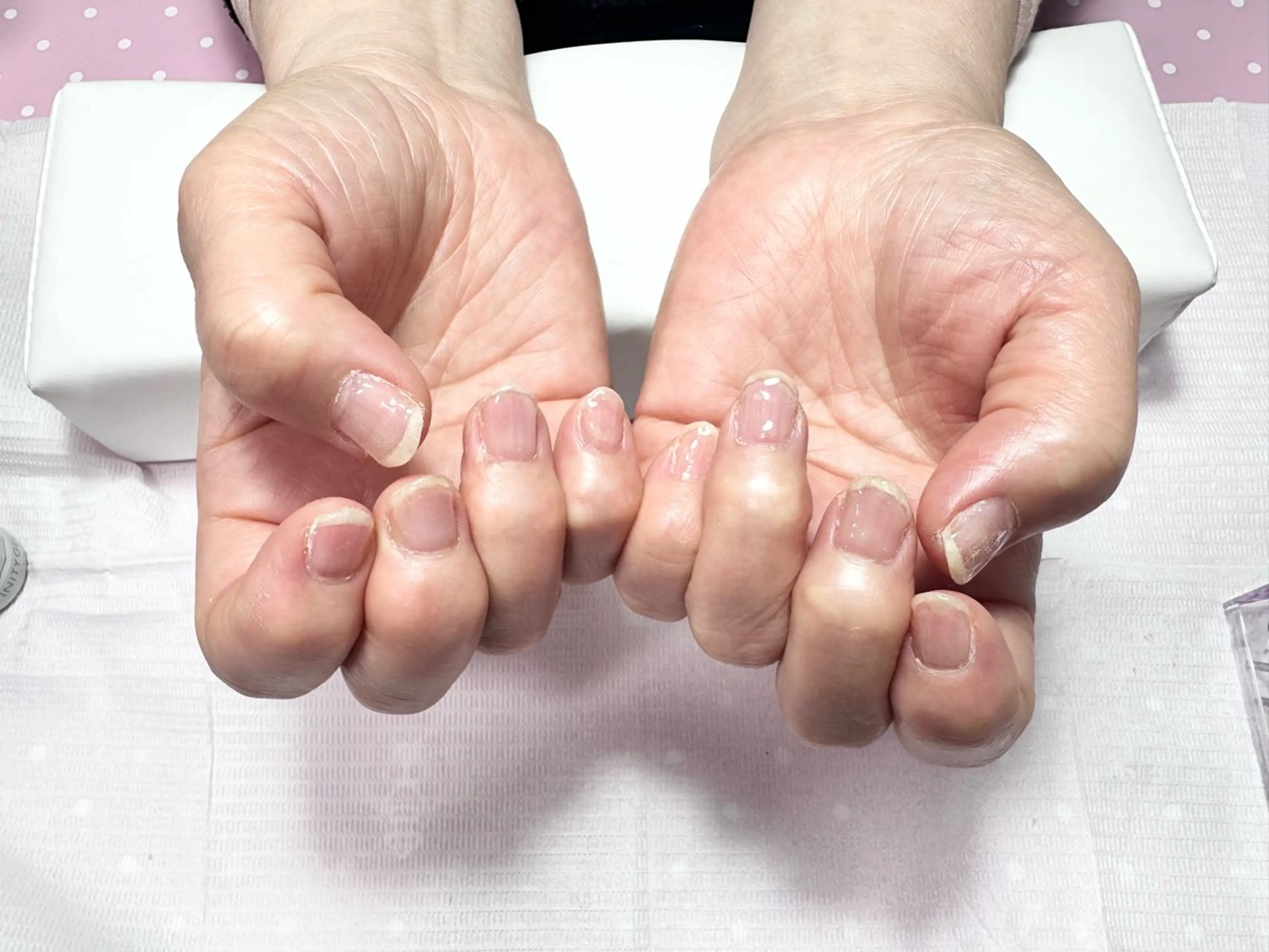 オフ込み･クリアネイルの写真