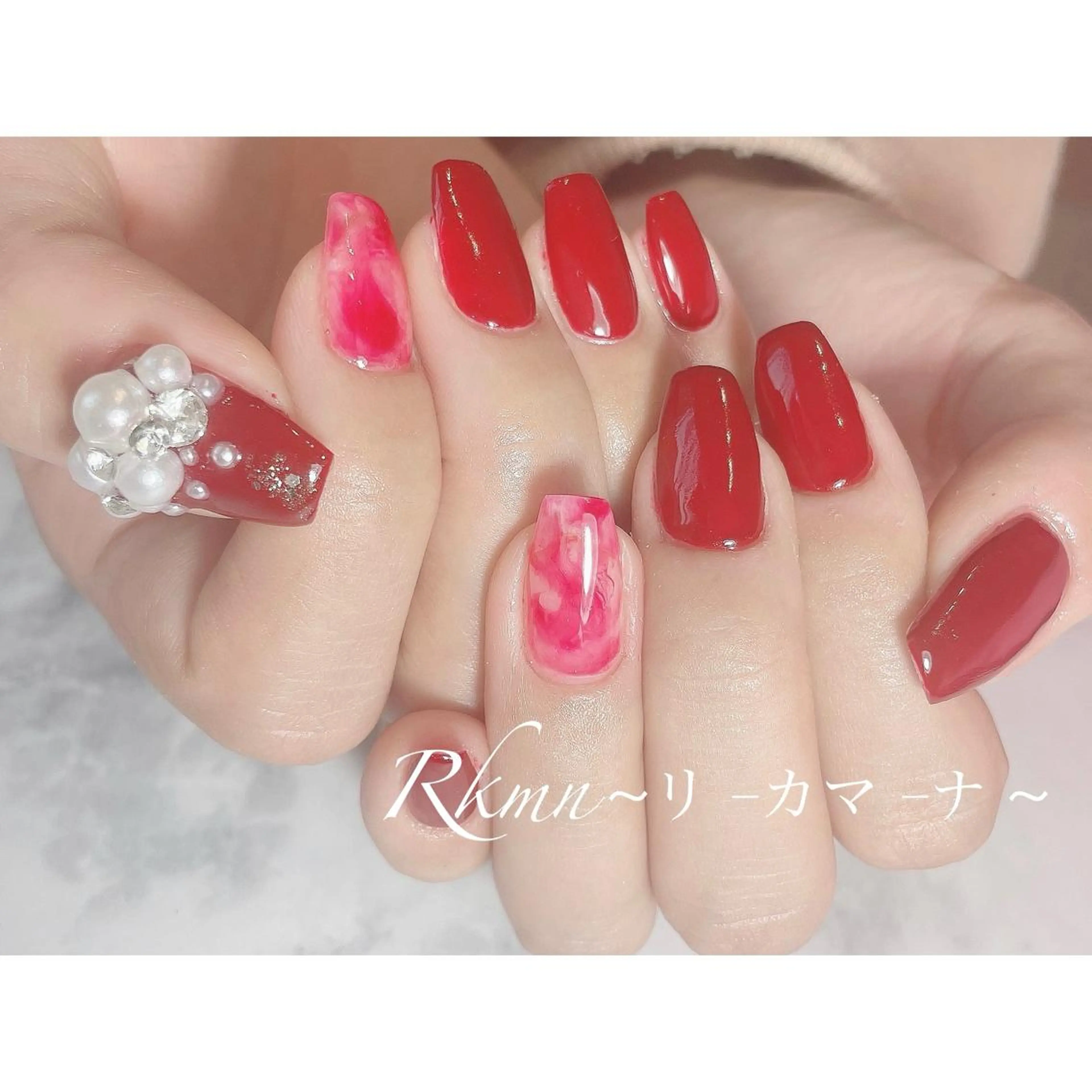 ネイル アートネイル べっ甲ネイル ボルドー 赤色 春ネイル ハンドネイル フットネイル ハンドケア Rkmn ~リ-カマ-ナ~のネイルデザイン