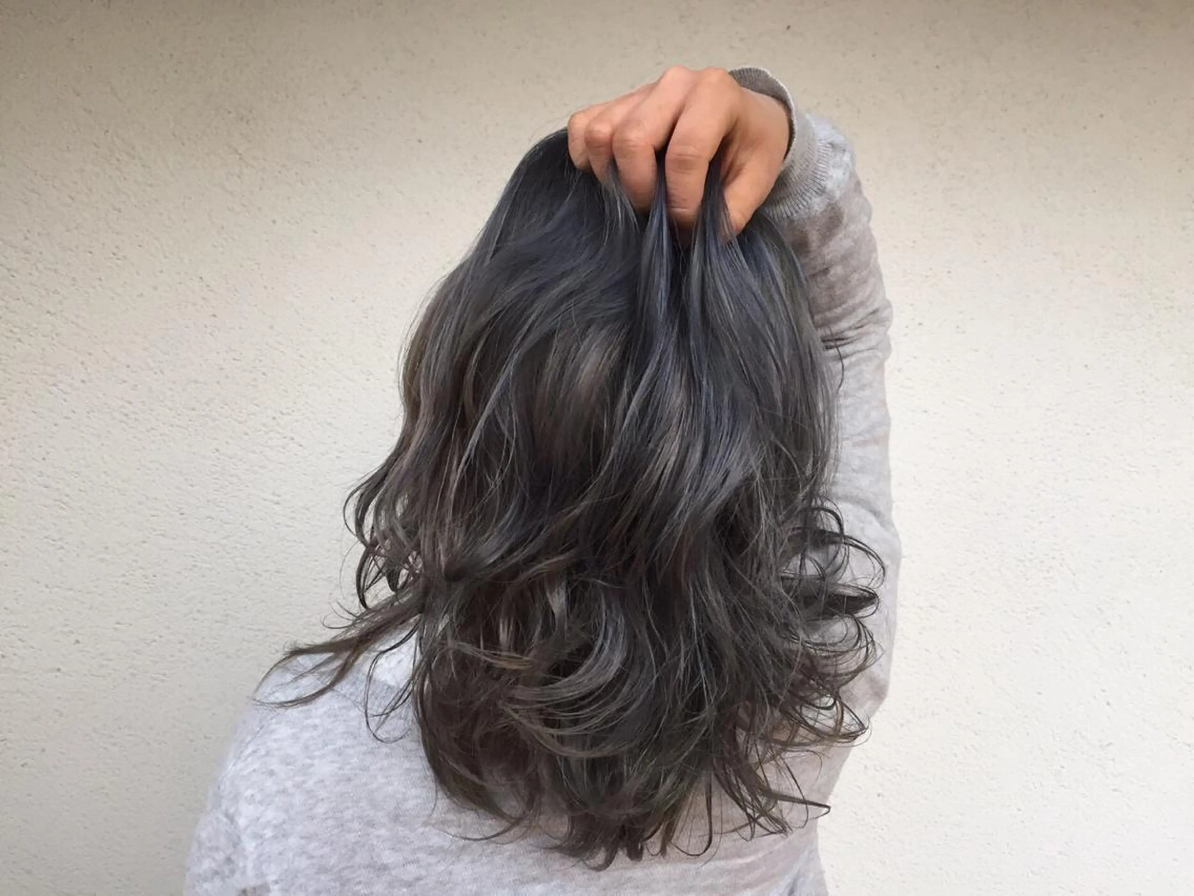 ミディアム カラー パーマ ヘアアレンジ メンズ キッズ マツエク・マツパ ネイビーカラー Luela堅田所属・田中 裕士のヘアスタイル