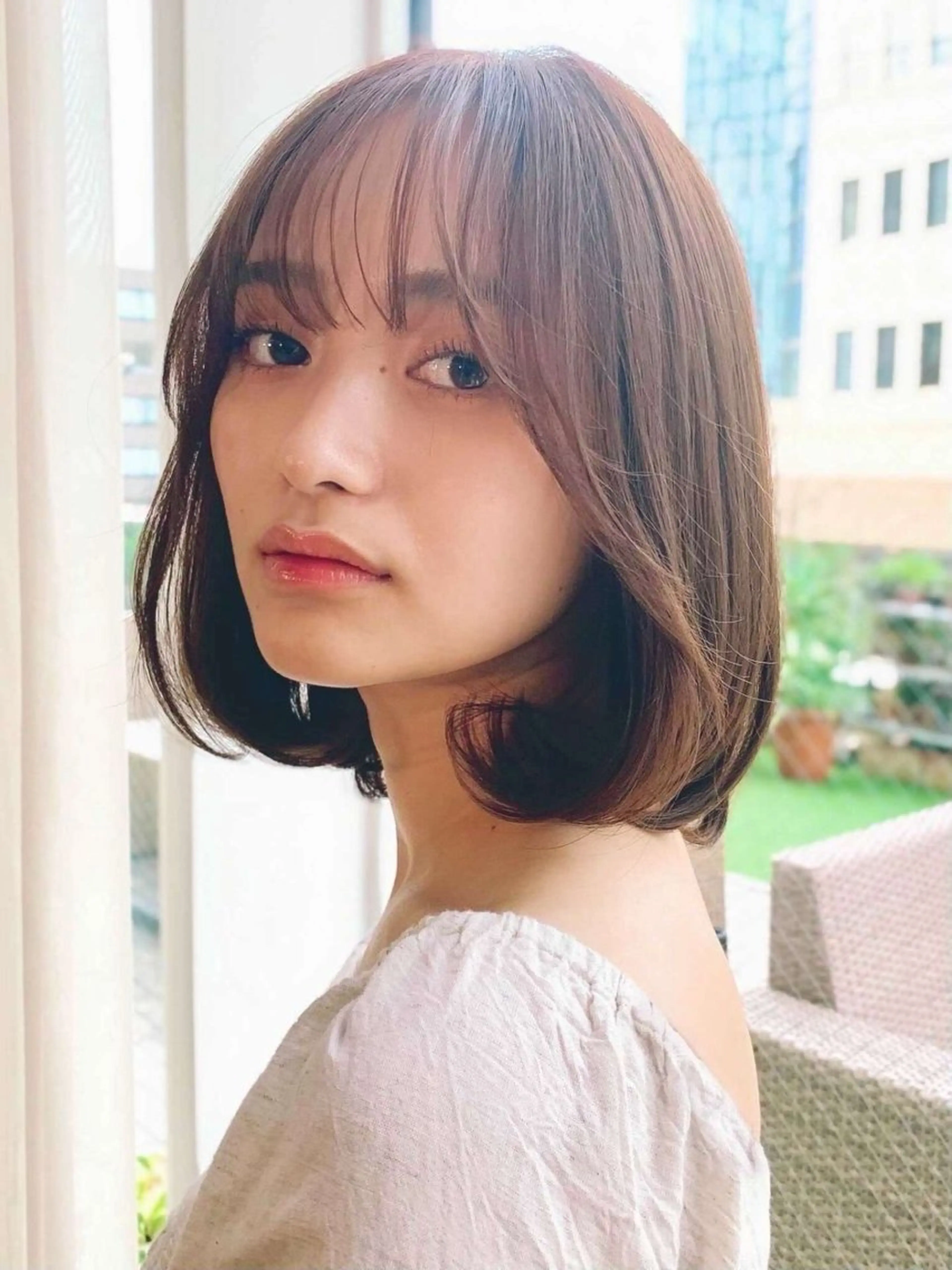 ショート 縮毛矯正、髪質改善 肘以上無料のヘアスタイル