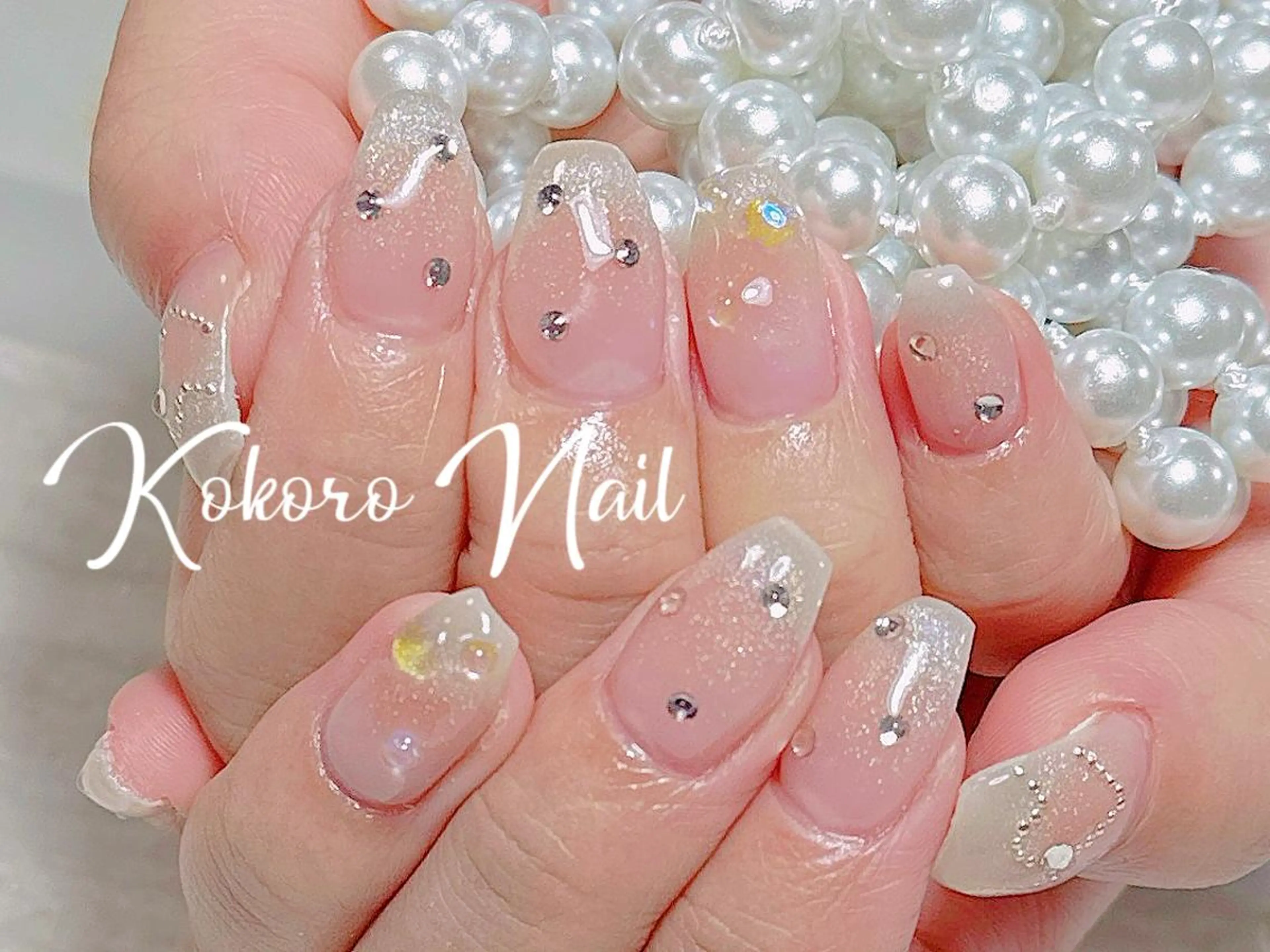 ネイル ハンドネイル ハンドケア 🎀ナナ 🎀のネイルデザイン