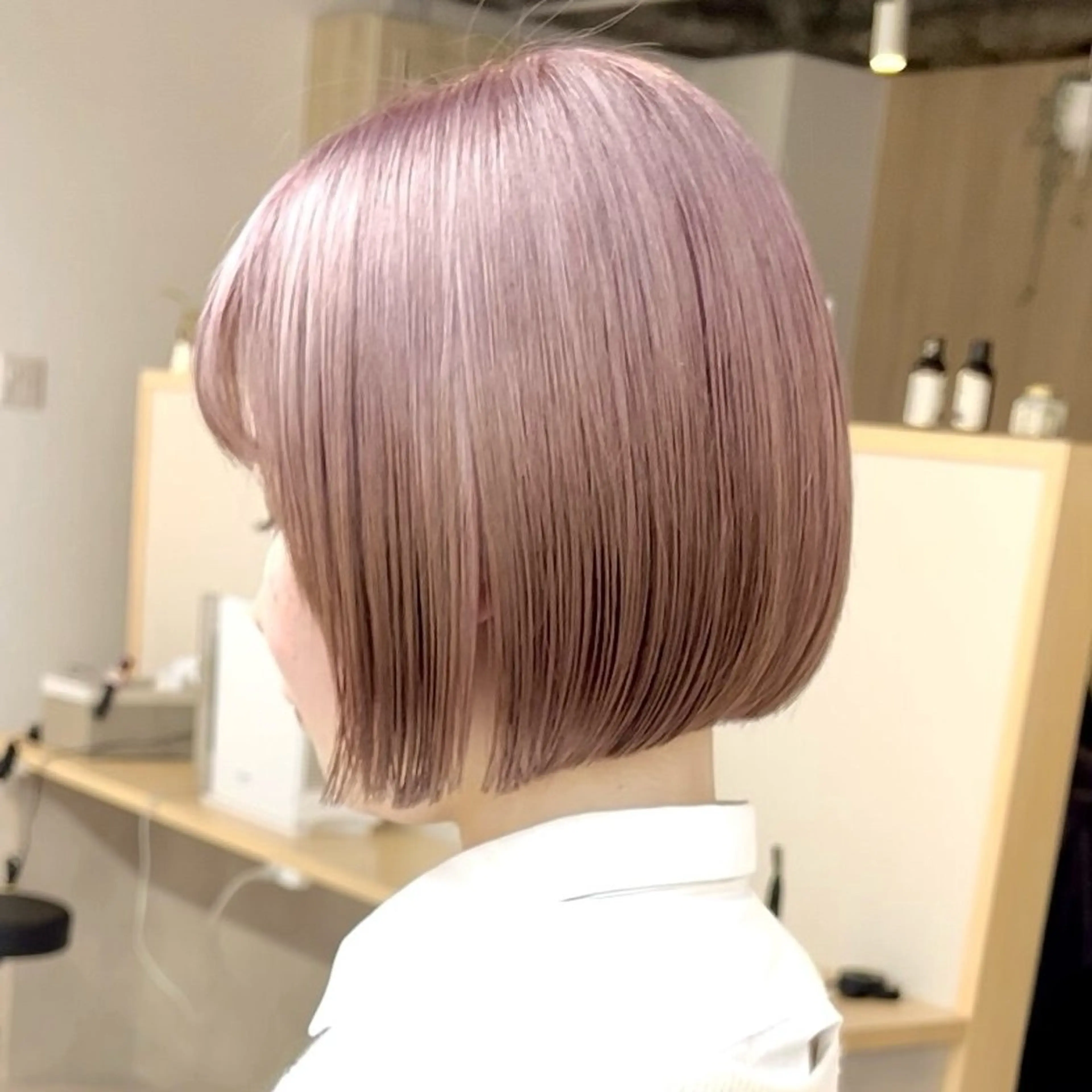 ミディアム カラー カット ヘアカラー トリートメント 韓国ボブ/レイヤー/ ハイトーン/まなみのヘアスタイル