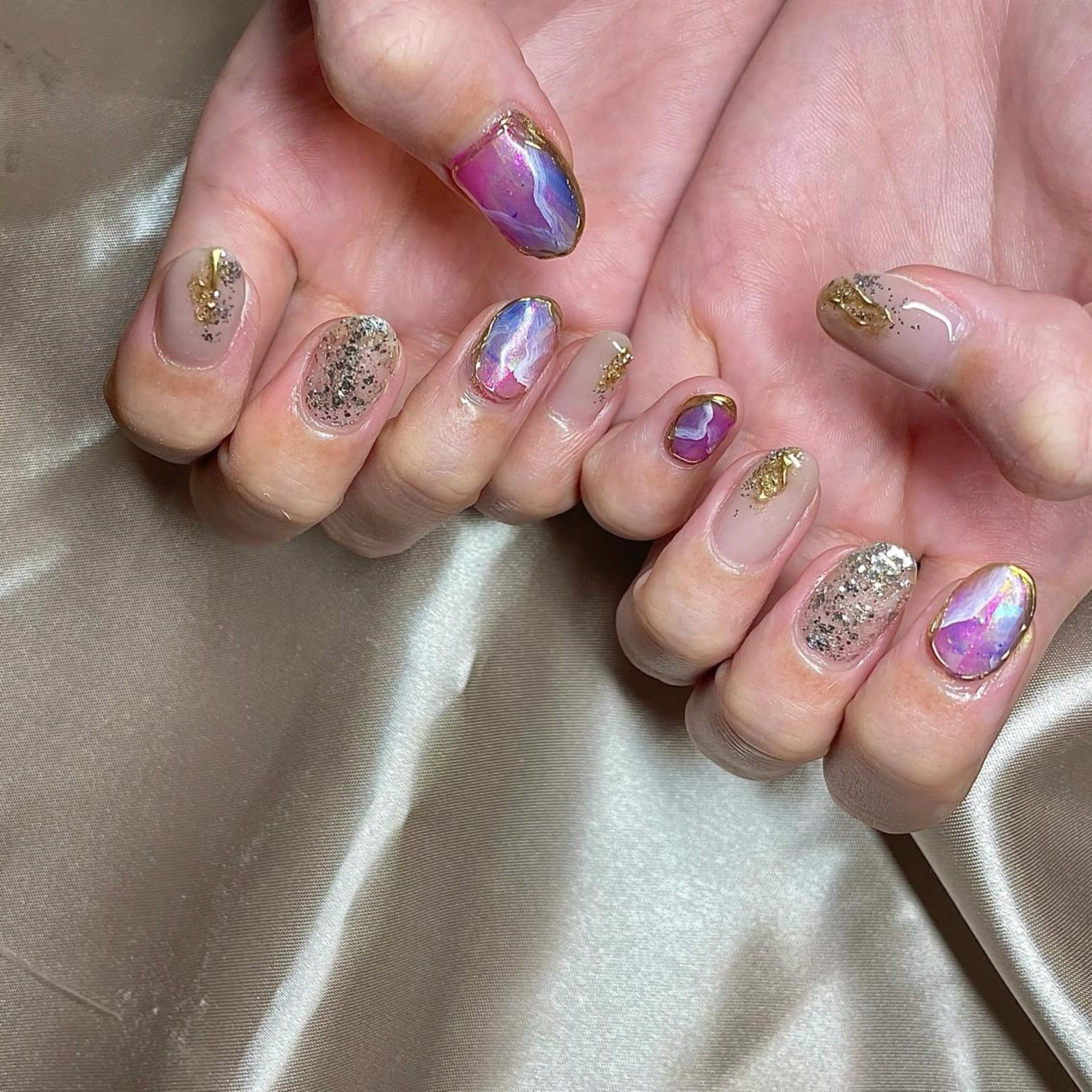 ミディアム カラー パーマ ヘアアレンジ メンズ キッズ ネイル マツエク・マツパ ミラーネイル nail&eye Aoのマツエク・マツパデザイン
