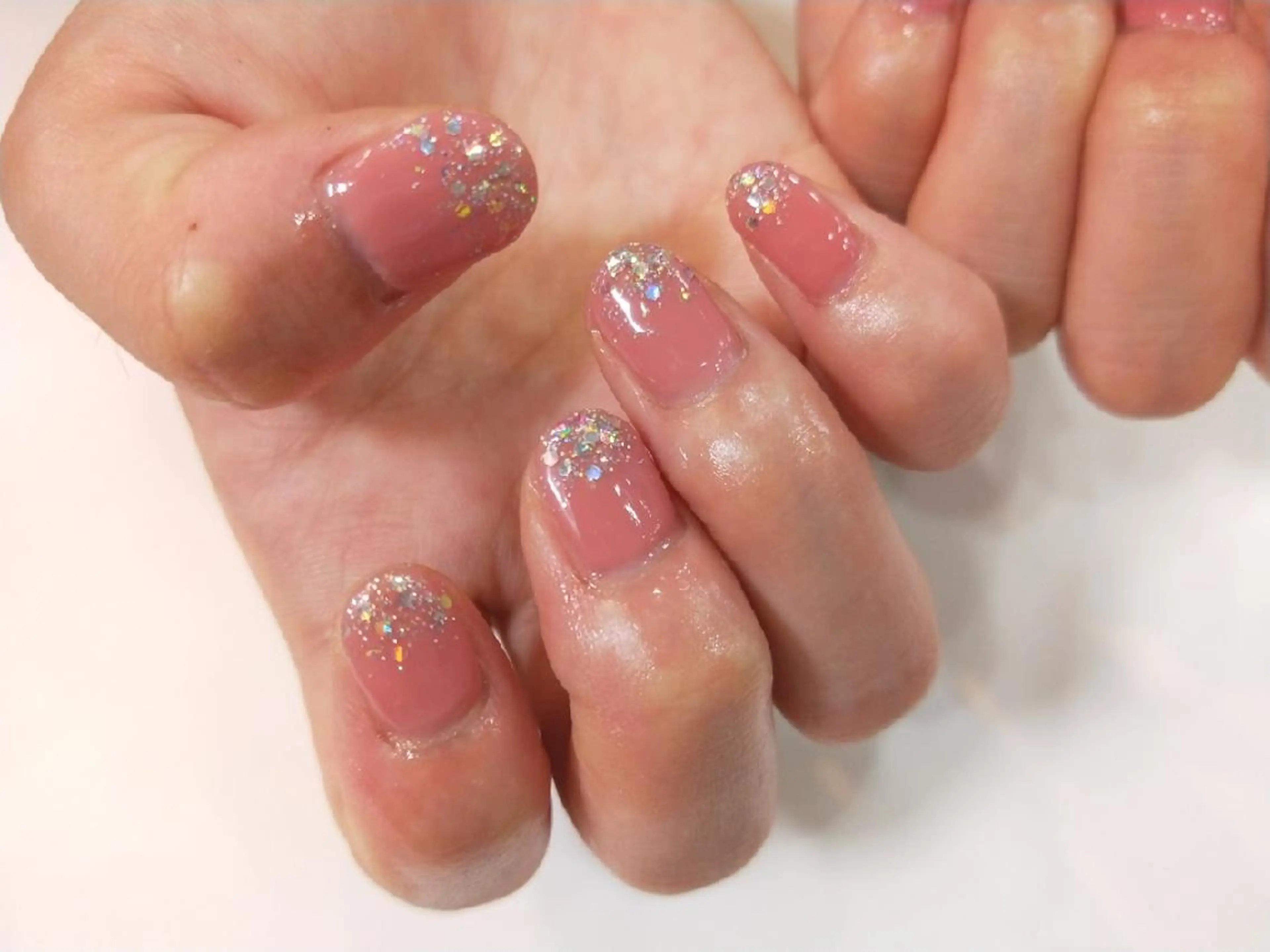 ネイル ハンドネイル ハンドケア R'well所属・はばすみれ🎀ﾈｲﾙ 光ﾌｪｲｼｬﾙ ﾍｱのネイルデザイン