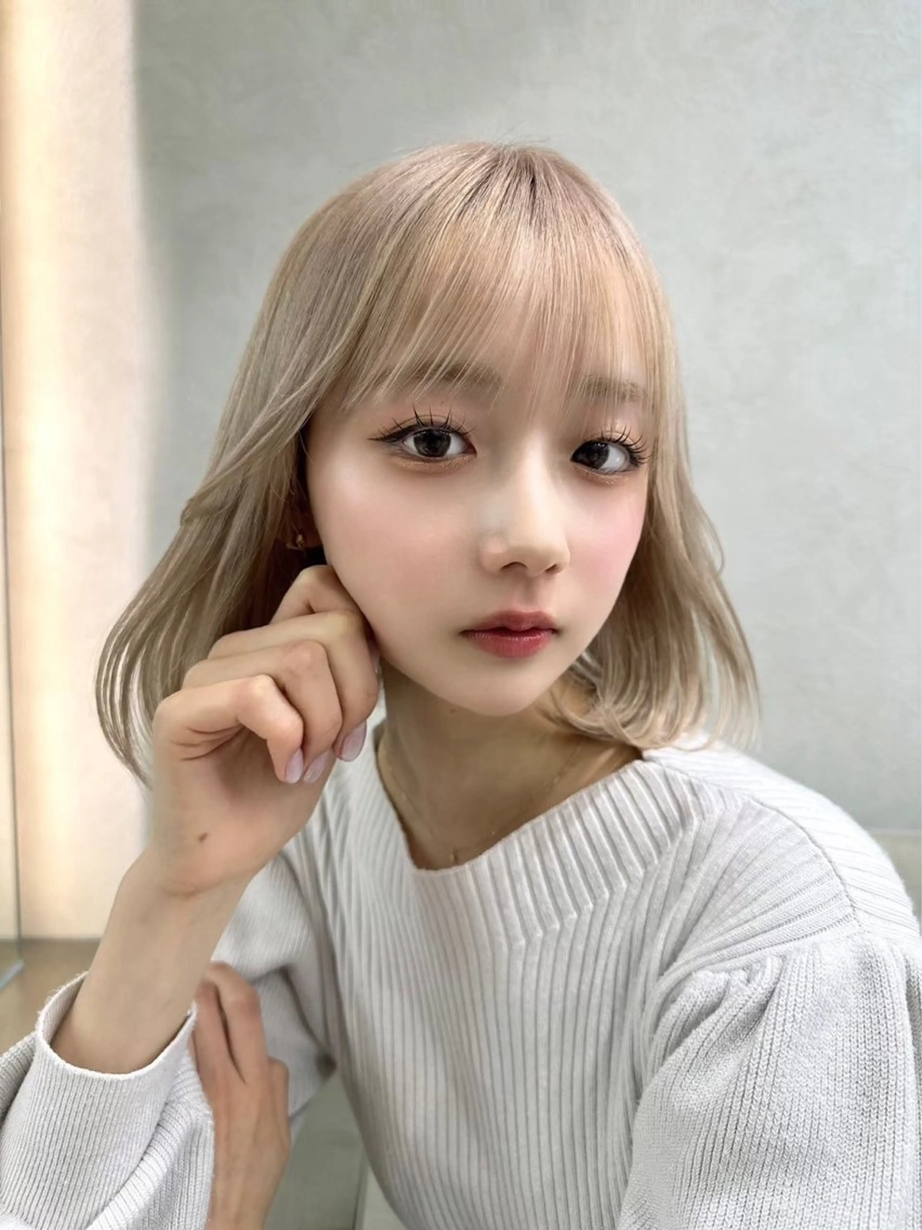 ミディアム ボブ お悩み解決特化美容師 🌟本郷壮一郎のヘアスタイル