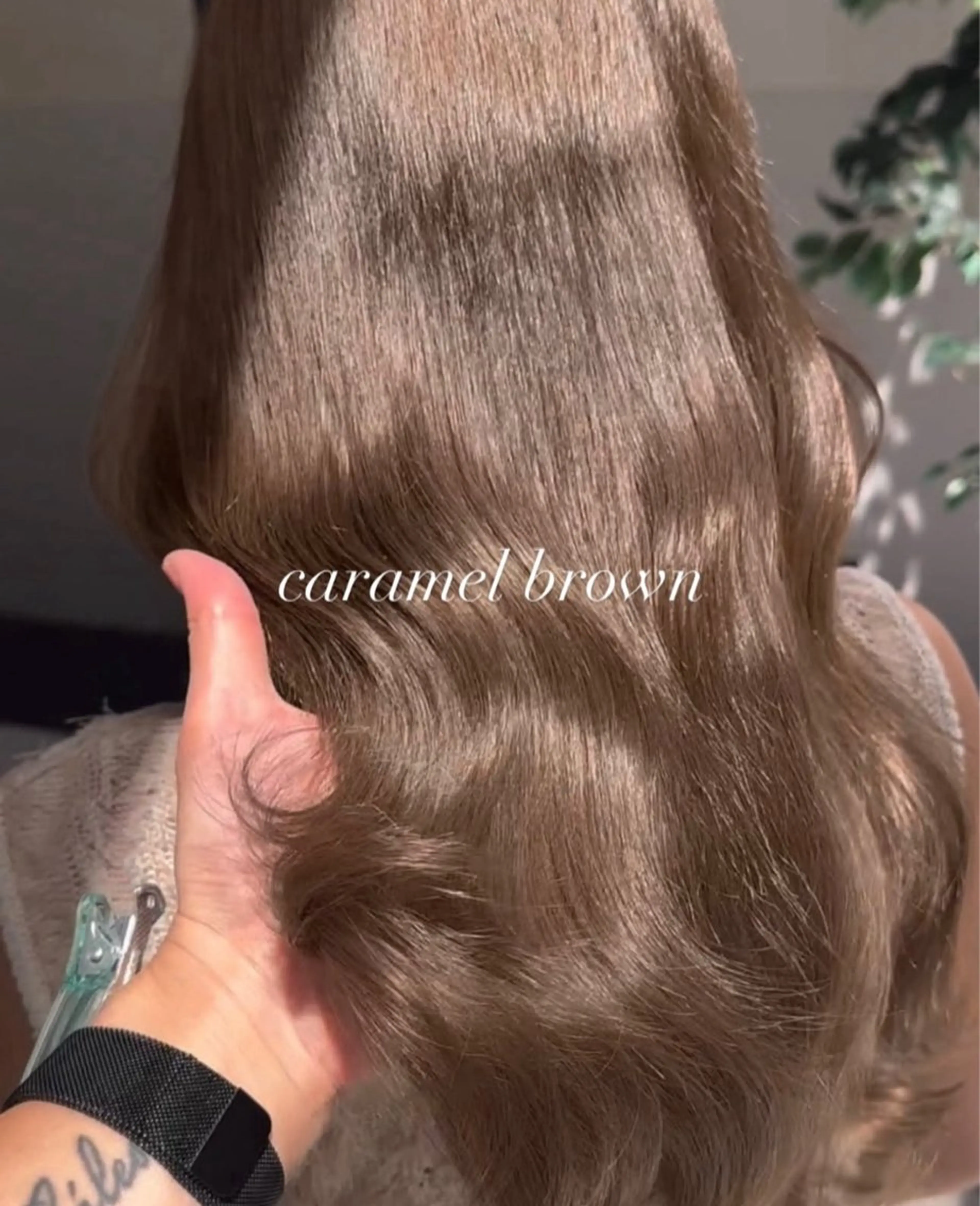 ロング ヘアカラー トリートメント ヘッドスパ ヘアセット IVE所属・ブリーチなし🤍 渋谷／原島杏奈のヘアスタイル