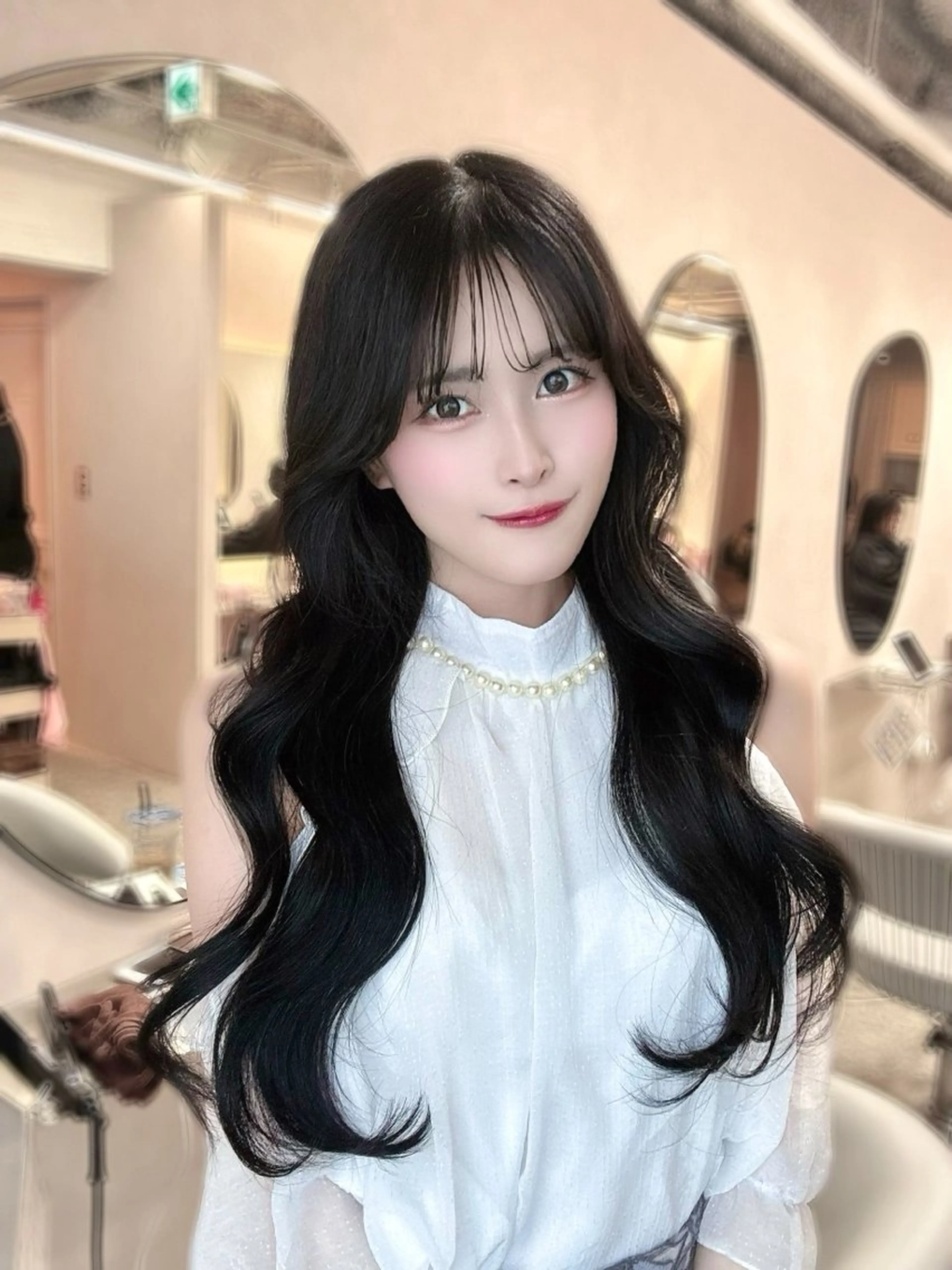 ロング カラー シールエクステ くびれヘア エクステ 顔周りカット 髪質改善 新宿/韓国風レイヤー エクステ/YUTOのヘアスタイル