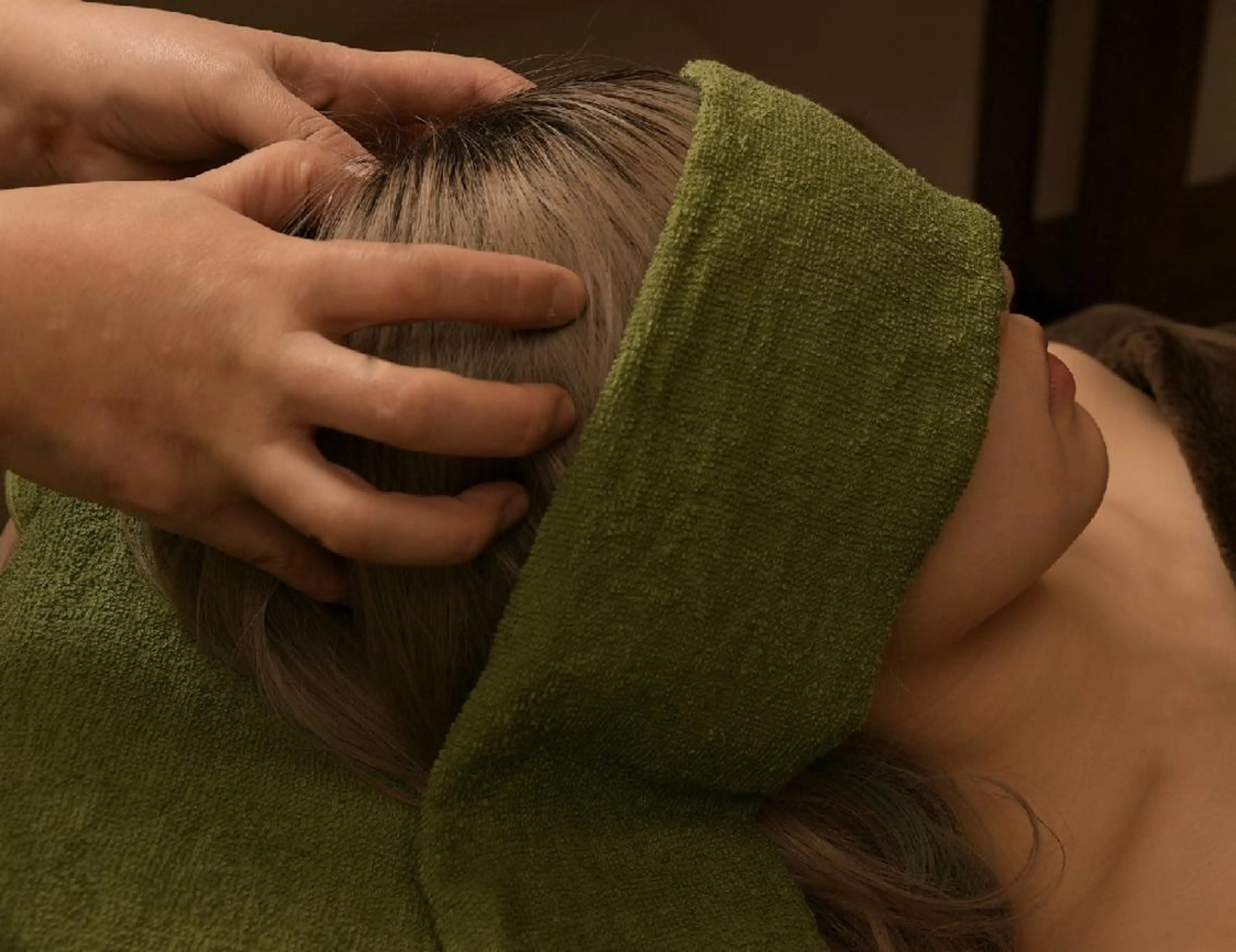 ◎【小顔&頭蓋骨矯正】+首デコルテのオイルトリートメント付✨の写真