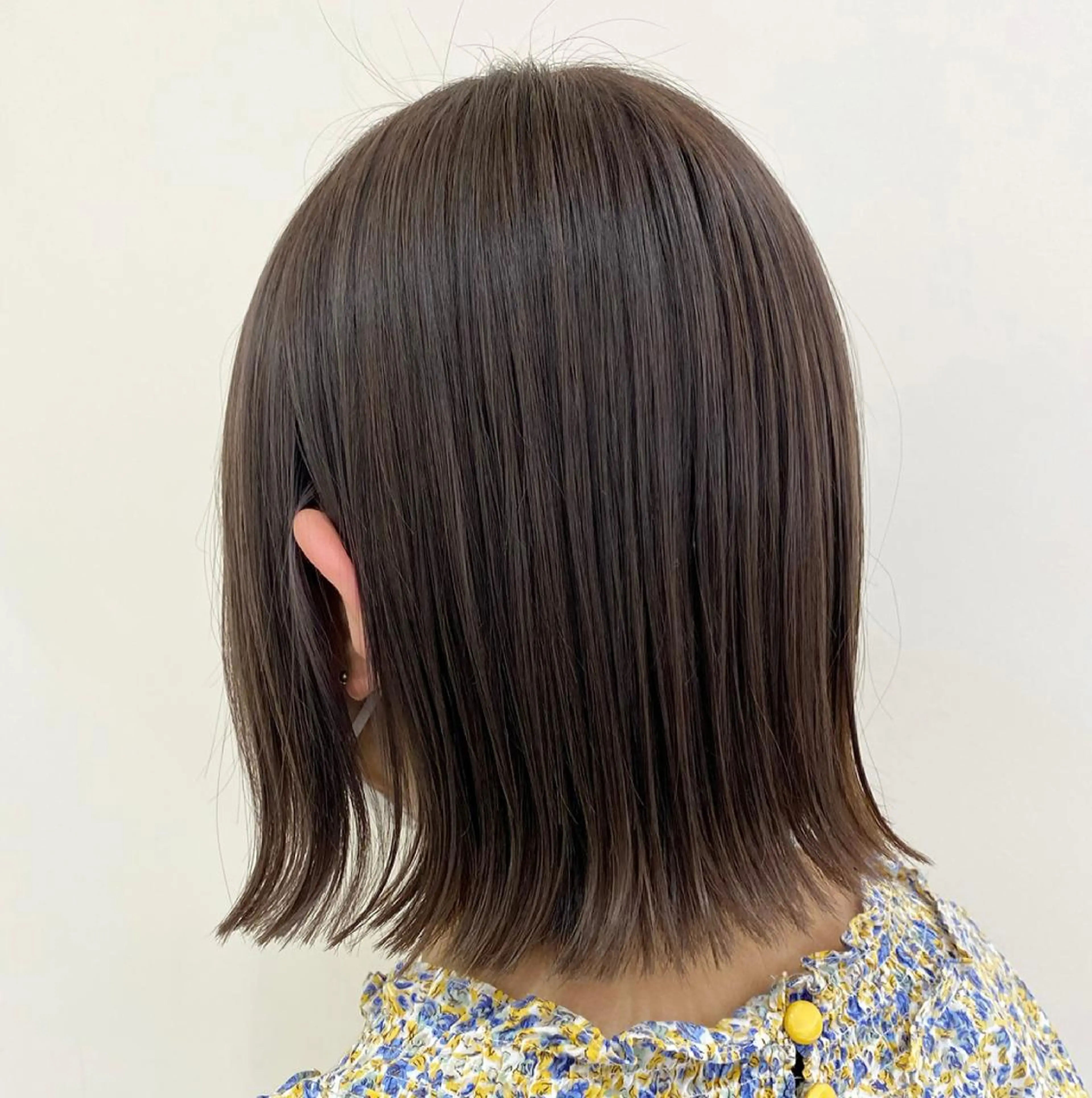 ミディアム カラー ヘアアレンジ 韓国レイヤー🖤🤍 /うえのゆずのヘアスタイル