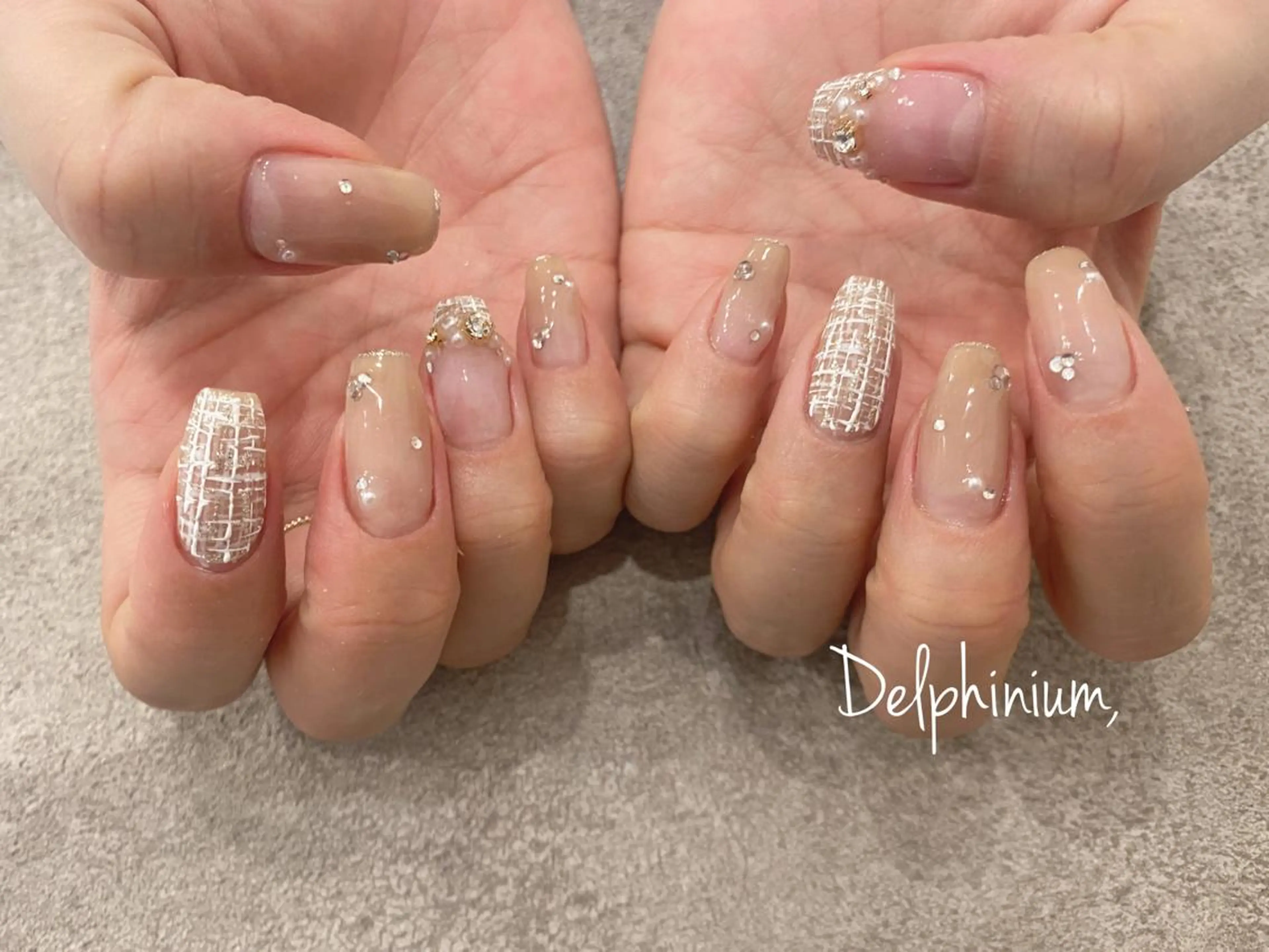 ネイル 春ネイル ハンドネイル 岡本 友恵のネイルデザイン