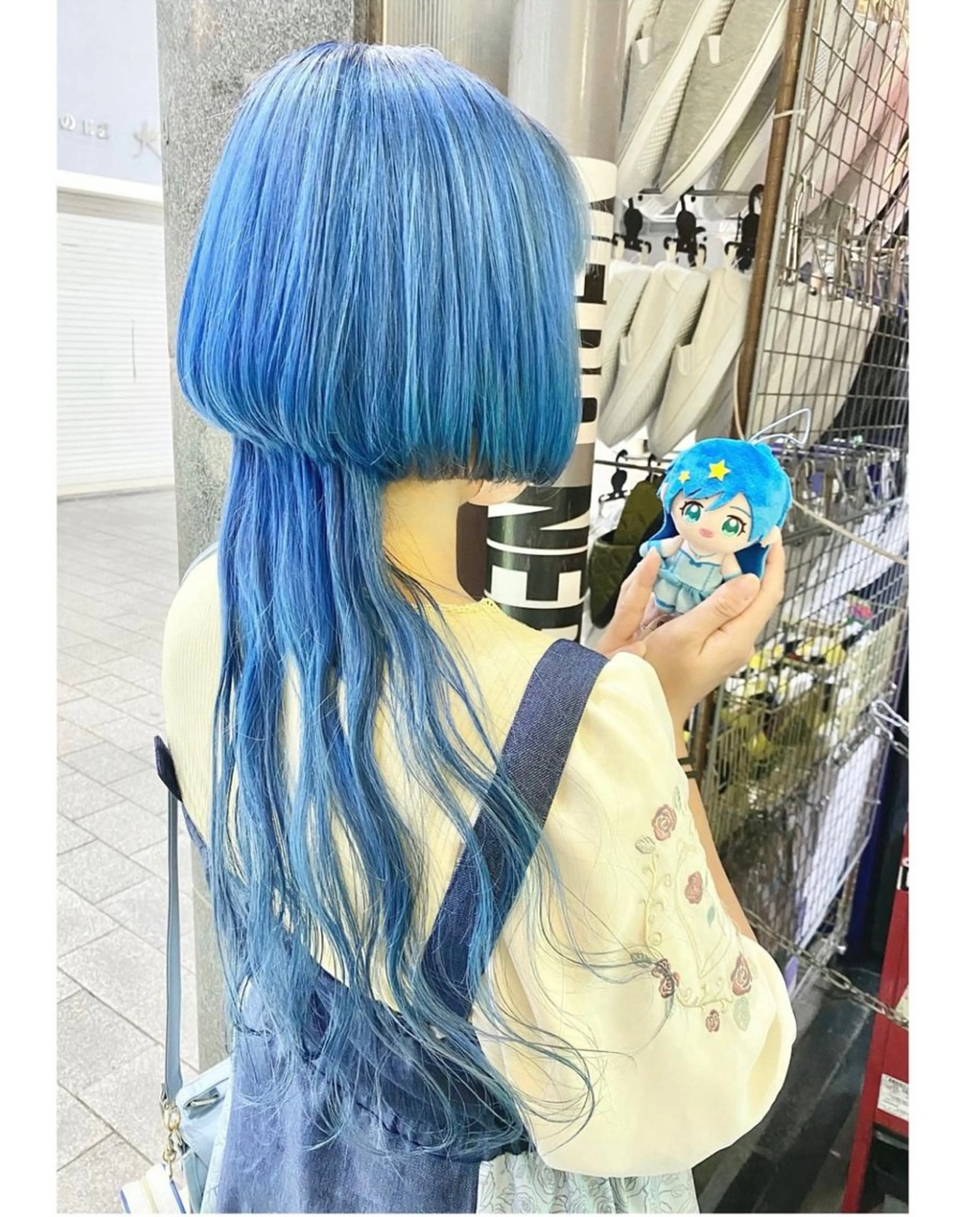 ミディアム カラー ブリーチ ヘアカラー GARU-ガル-所属・TSUNO🦖 派手髪/オタク美容師のヘアスタイル