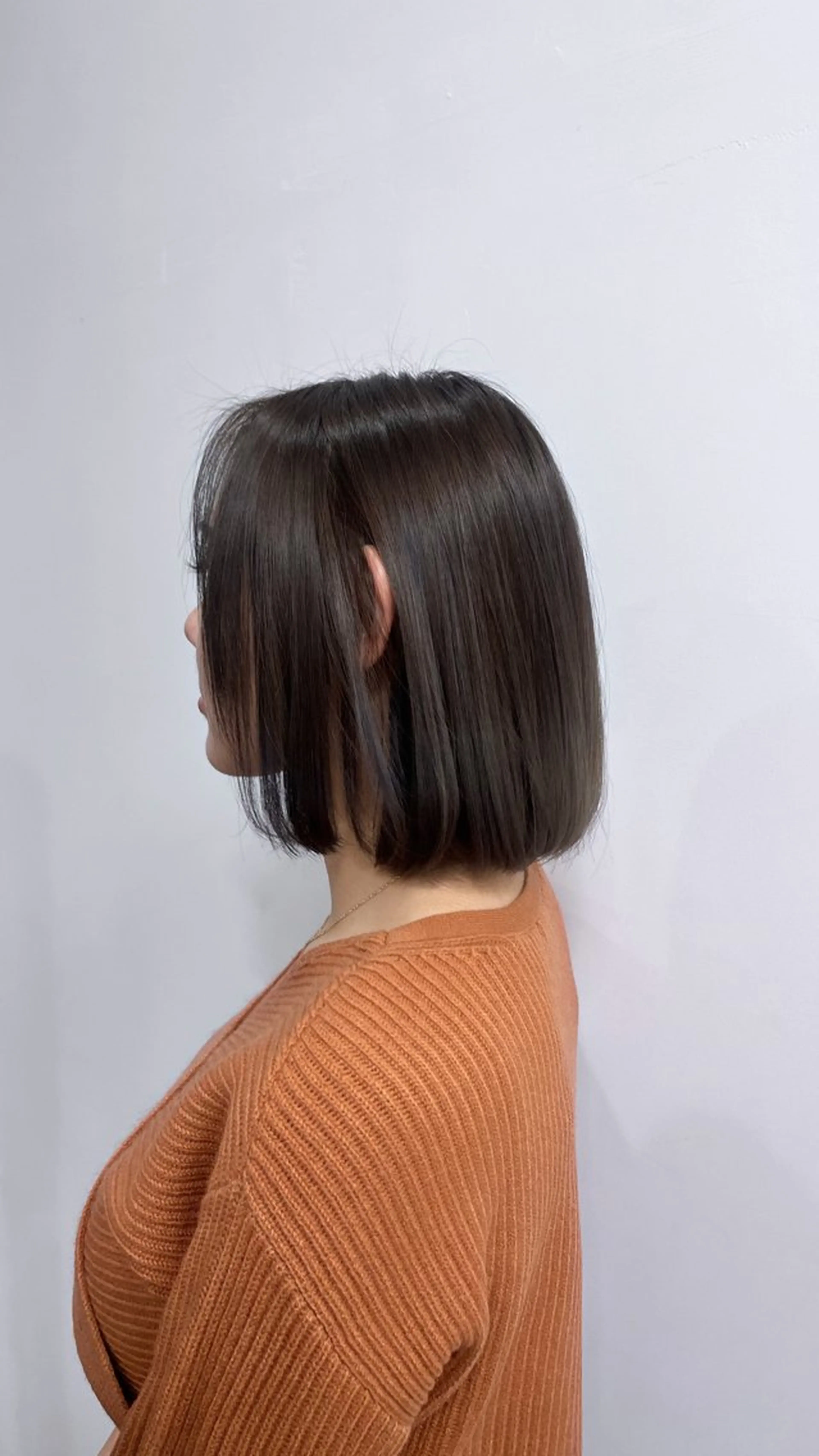 ショート アッシュ ボブ カット ヘアカラー トリートメント 愛梨/ハイトーン /韓国/ダメージレスのヘアスタイル