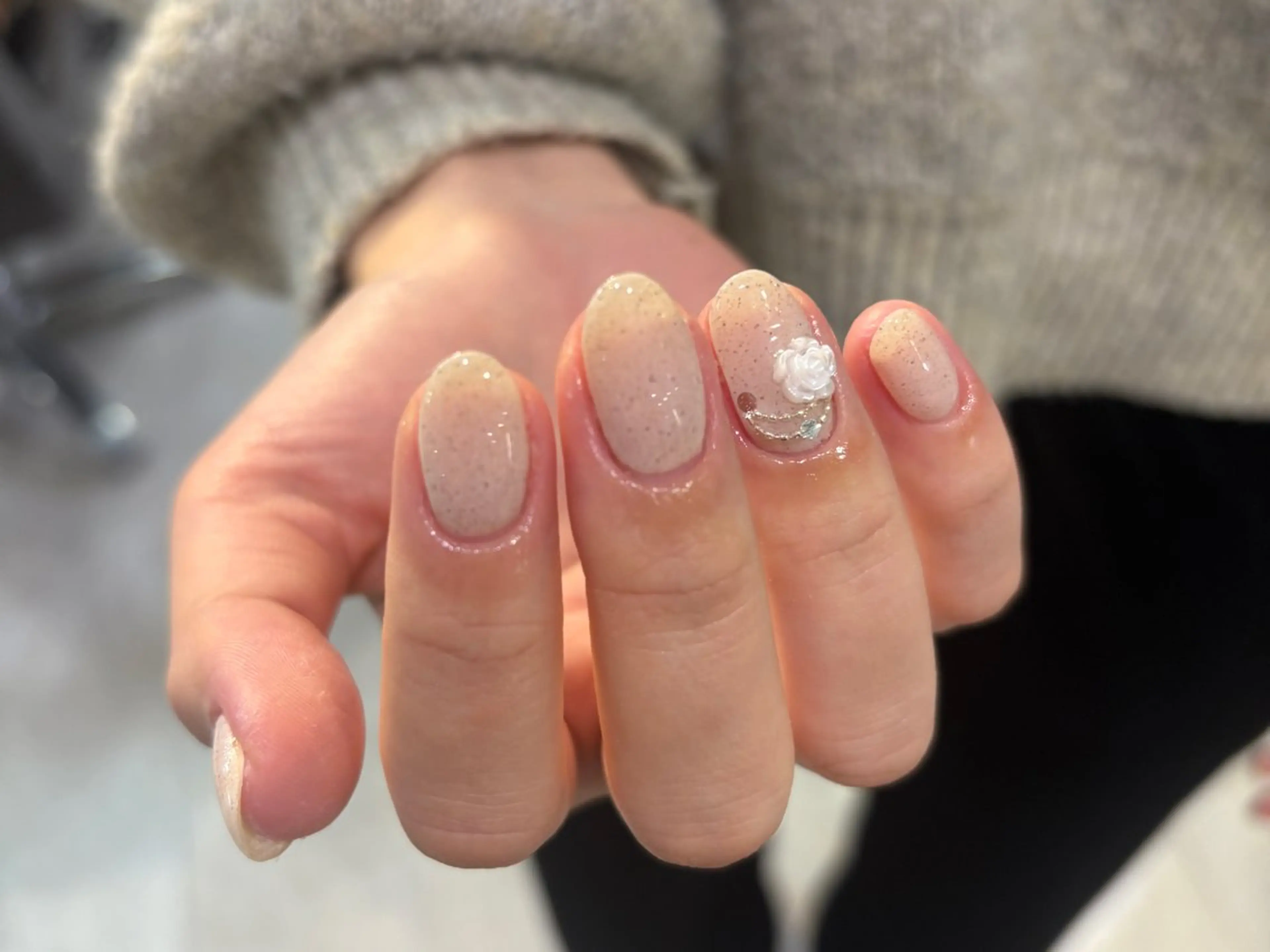 ネイル ハンドネイル h i n a 🪽のネイルデザイン