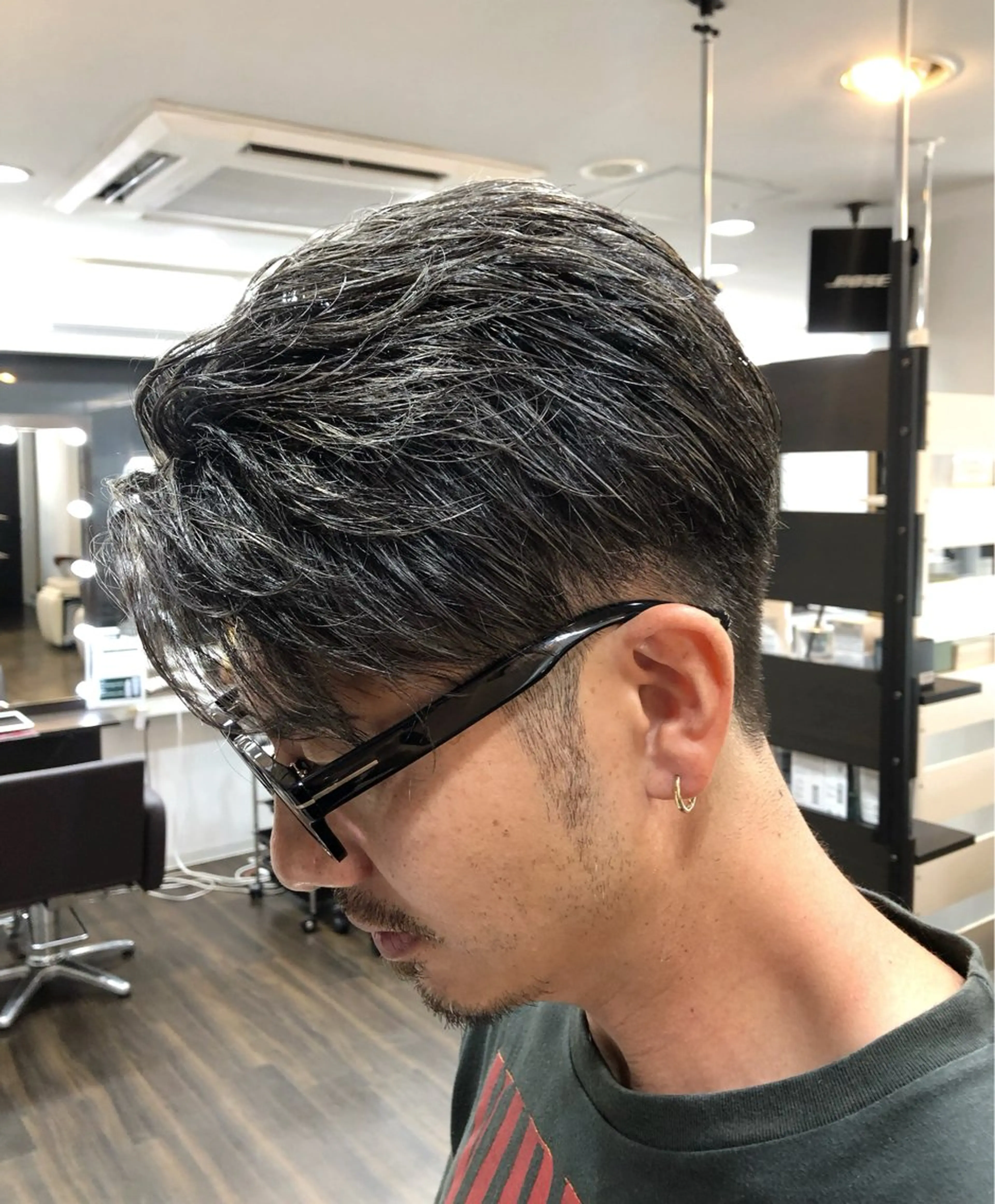 メンズ カット ヘアカラー トリートメント ヘッドスパ FORMA所属・美髪育成 FORMA代表　関のヘアスタイル