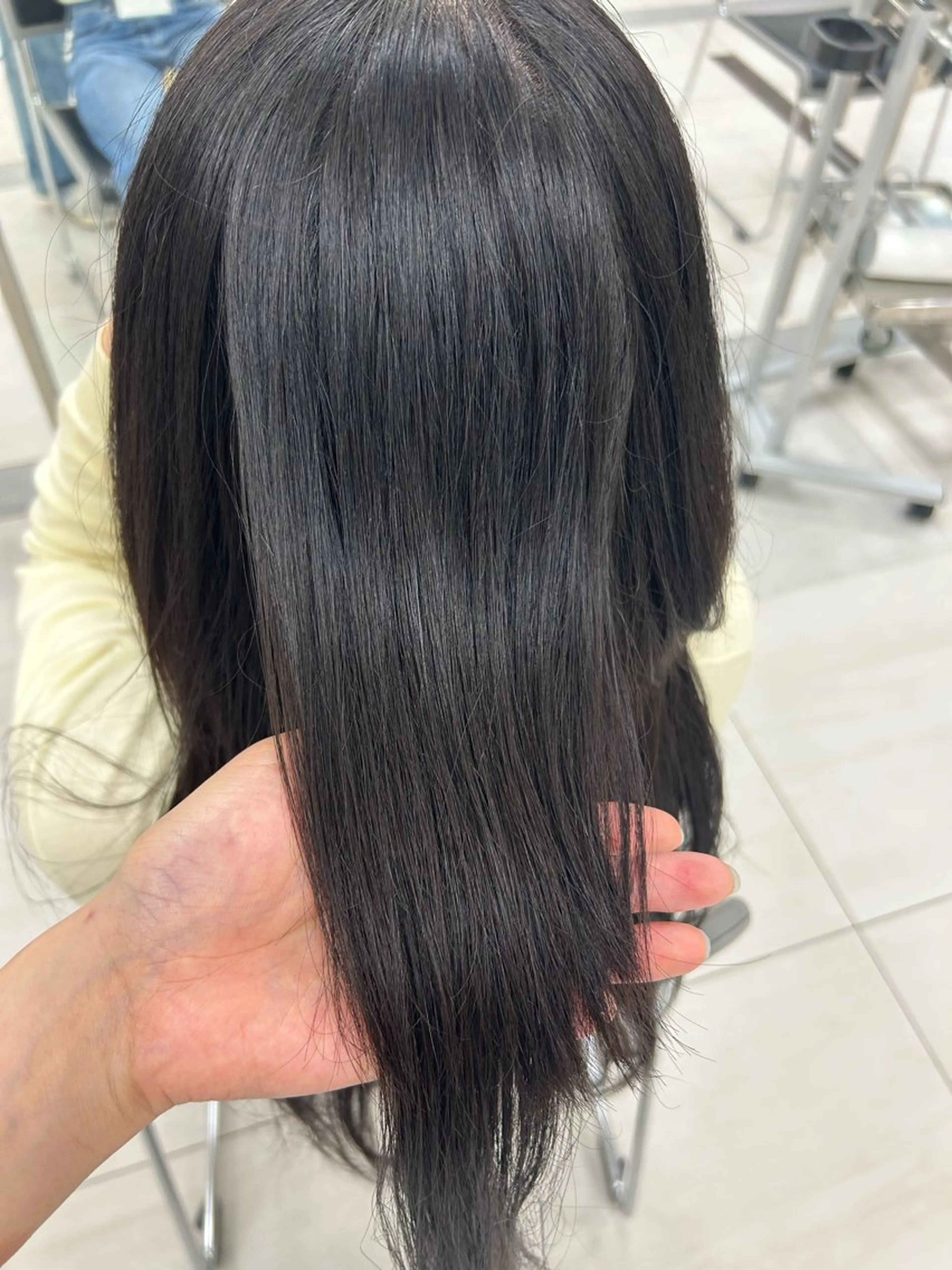 セミロング トリートメント MOMOKA 🍑のヘアスタイル