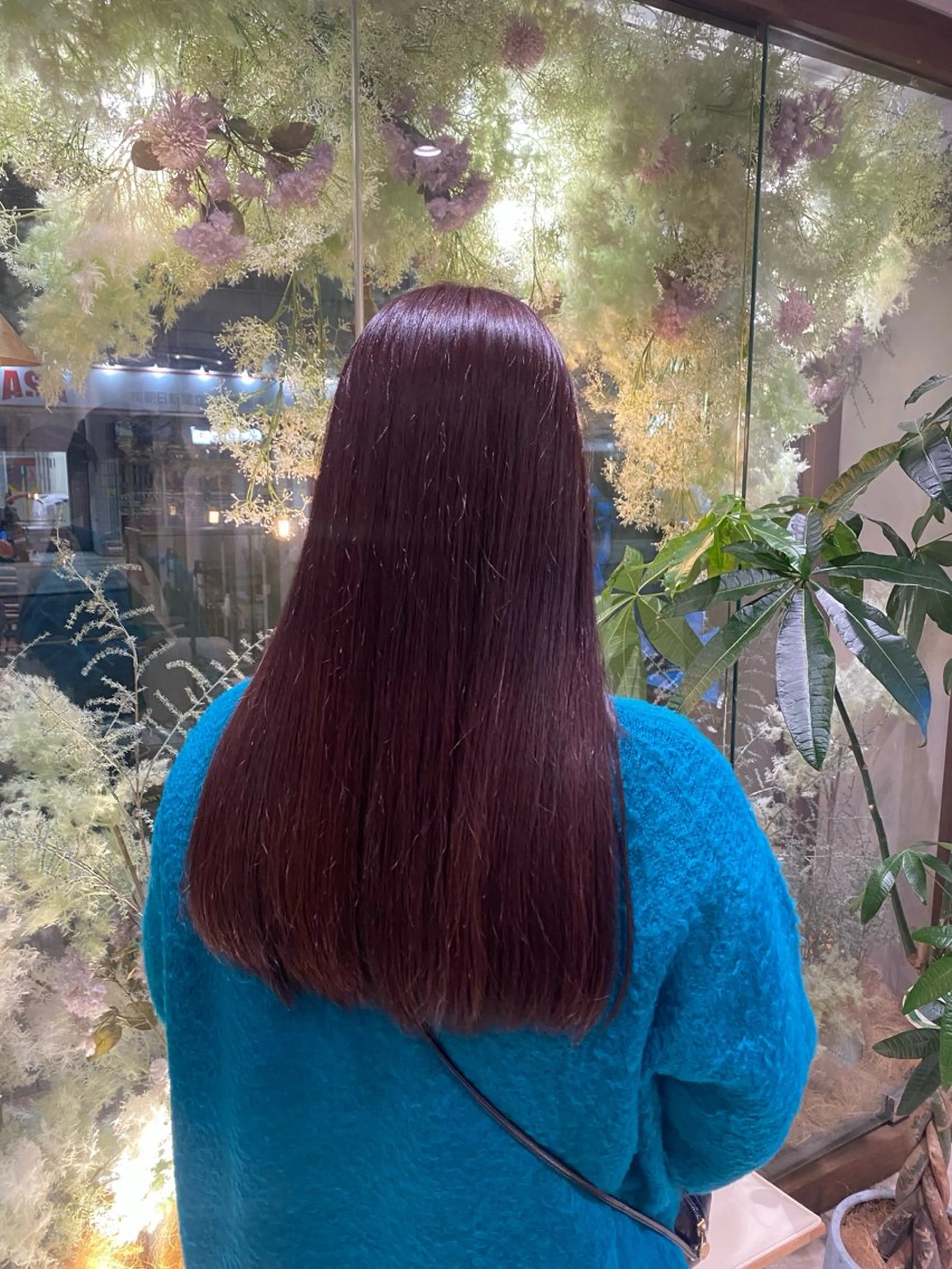 セミロング ヘアカラー PANOLA所属・🫟ツ カ🫟のヘアスタイル