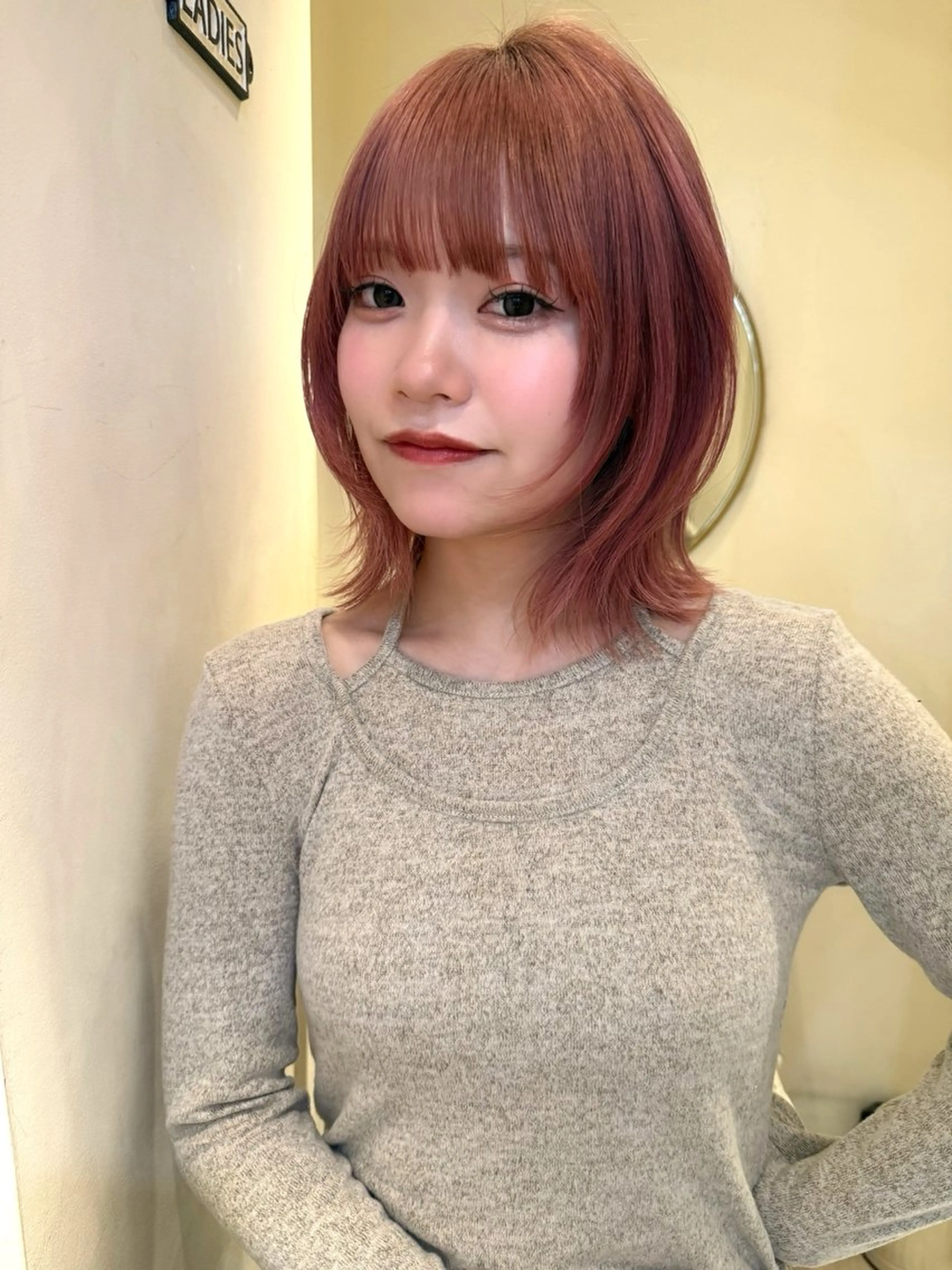 ミディアム カラー 🪐レイヤー/美髪 カラー/加野彩果🪐のヘアスタイル