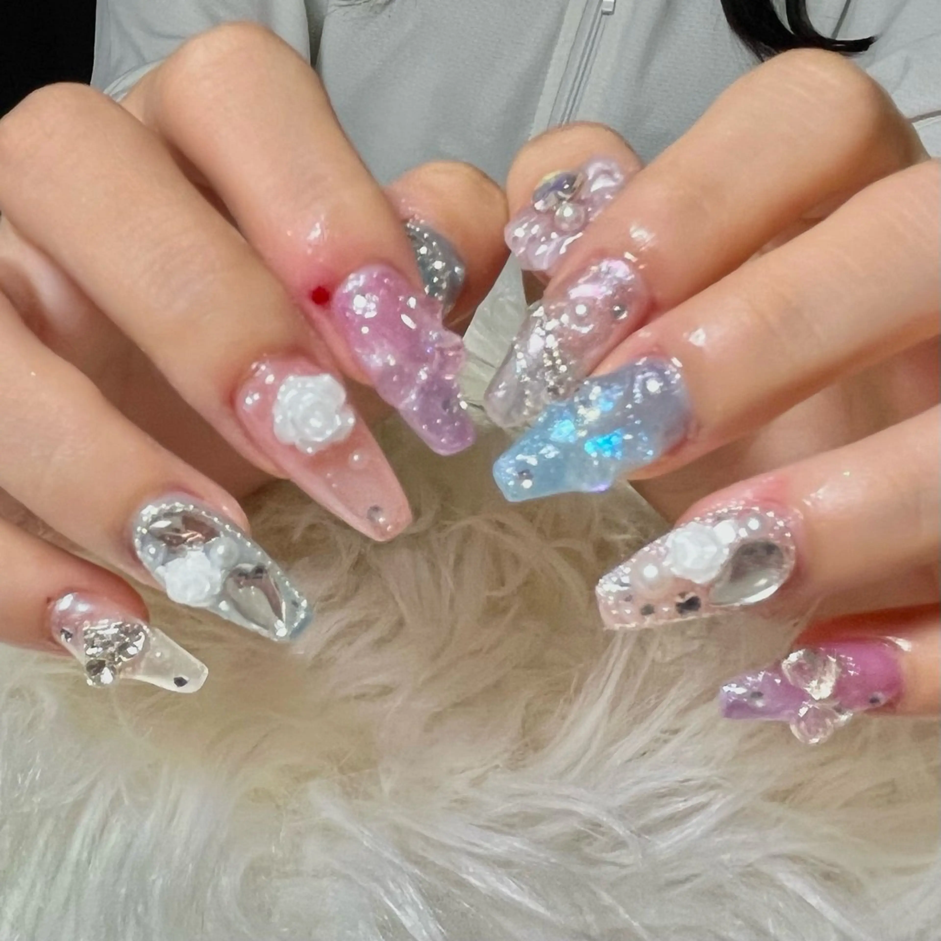 ネイル ハンドネイル ハンドケア hohomi .のネイルデザイン