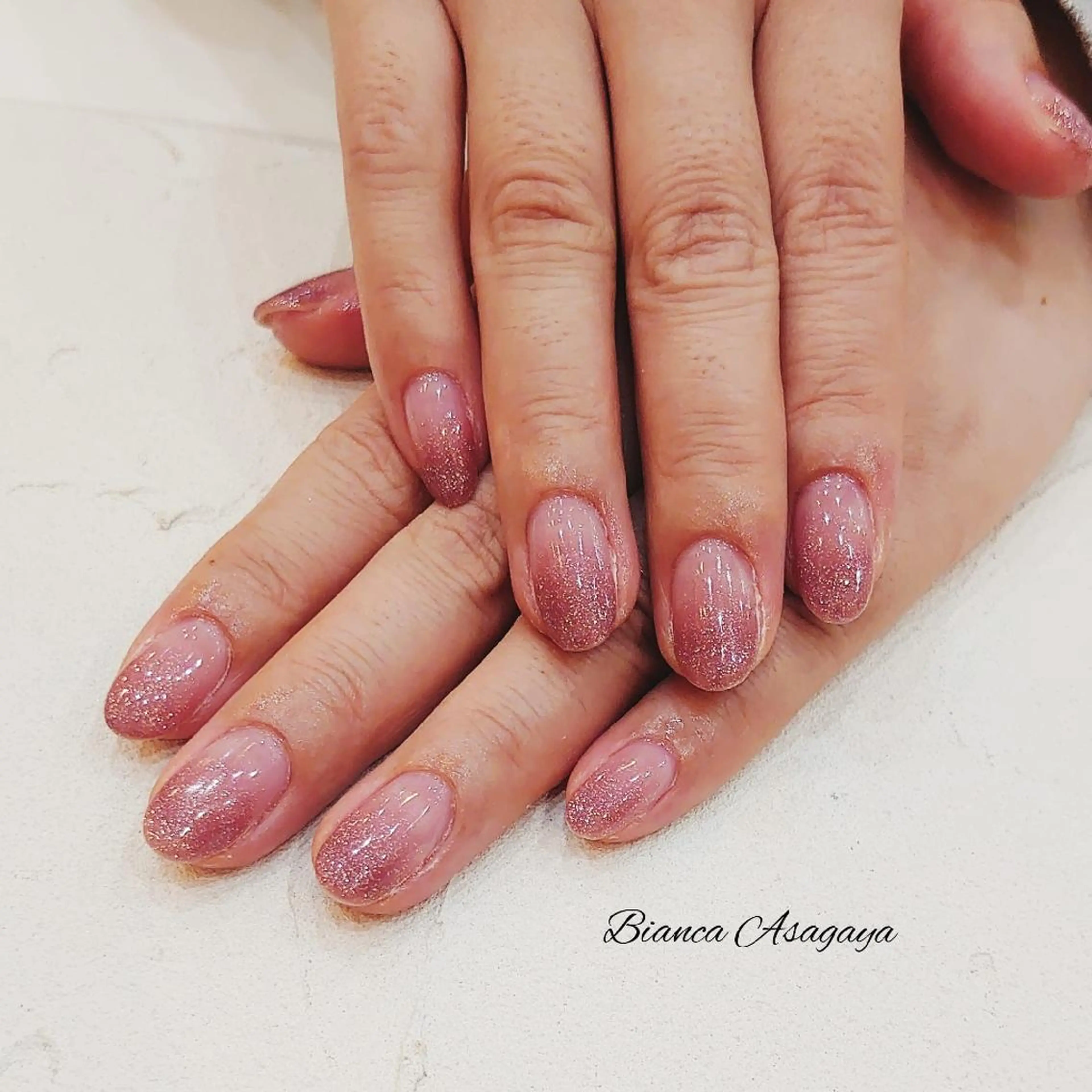 ネイル グラデーション ピンク ハンドネイル Bianca TANAKAのネイルデザイン