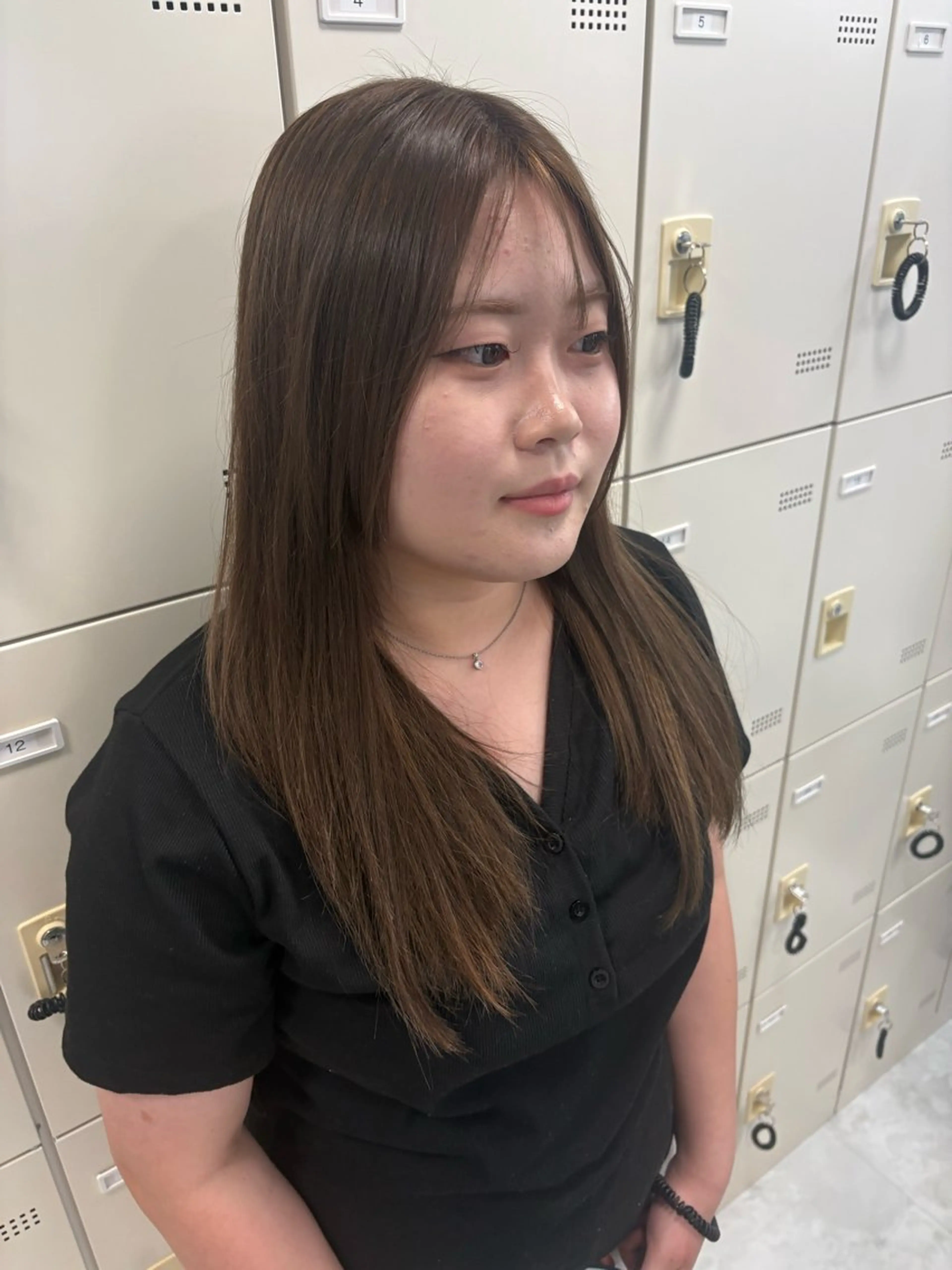 カラー ハイトーン/透明感 艶カラー/SAKI‎のヘアスタイル