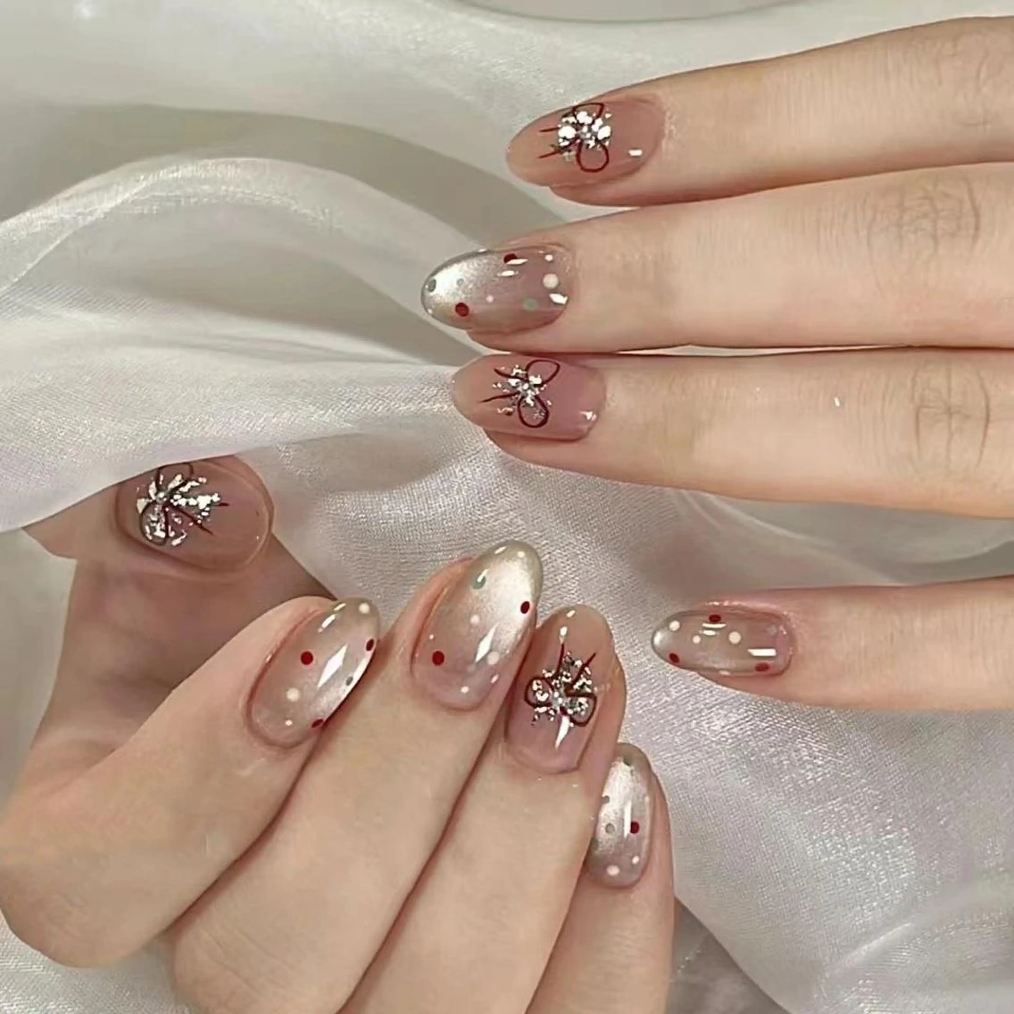 ネイル lucky シュウのネイルデザイン