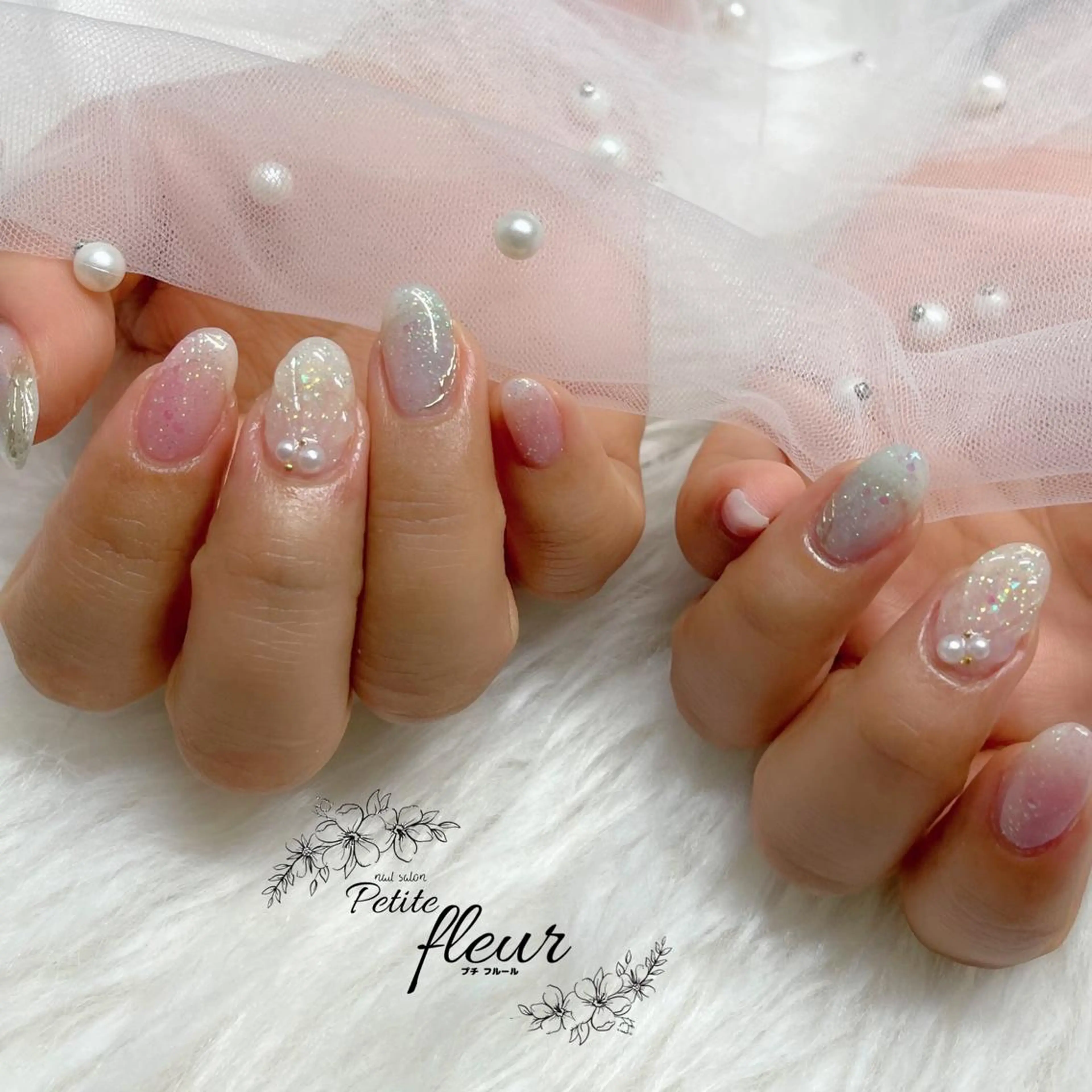 ネイル ラメ(グリッター) ❁⃘*。Petite fleur❁⃘*りさのネイルデザイン