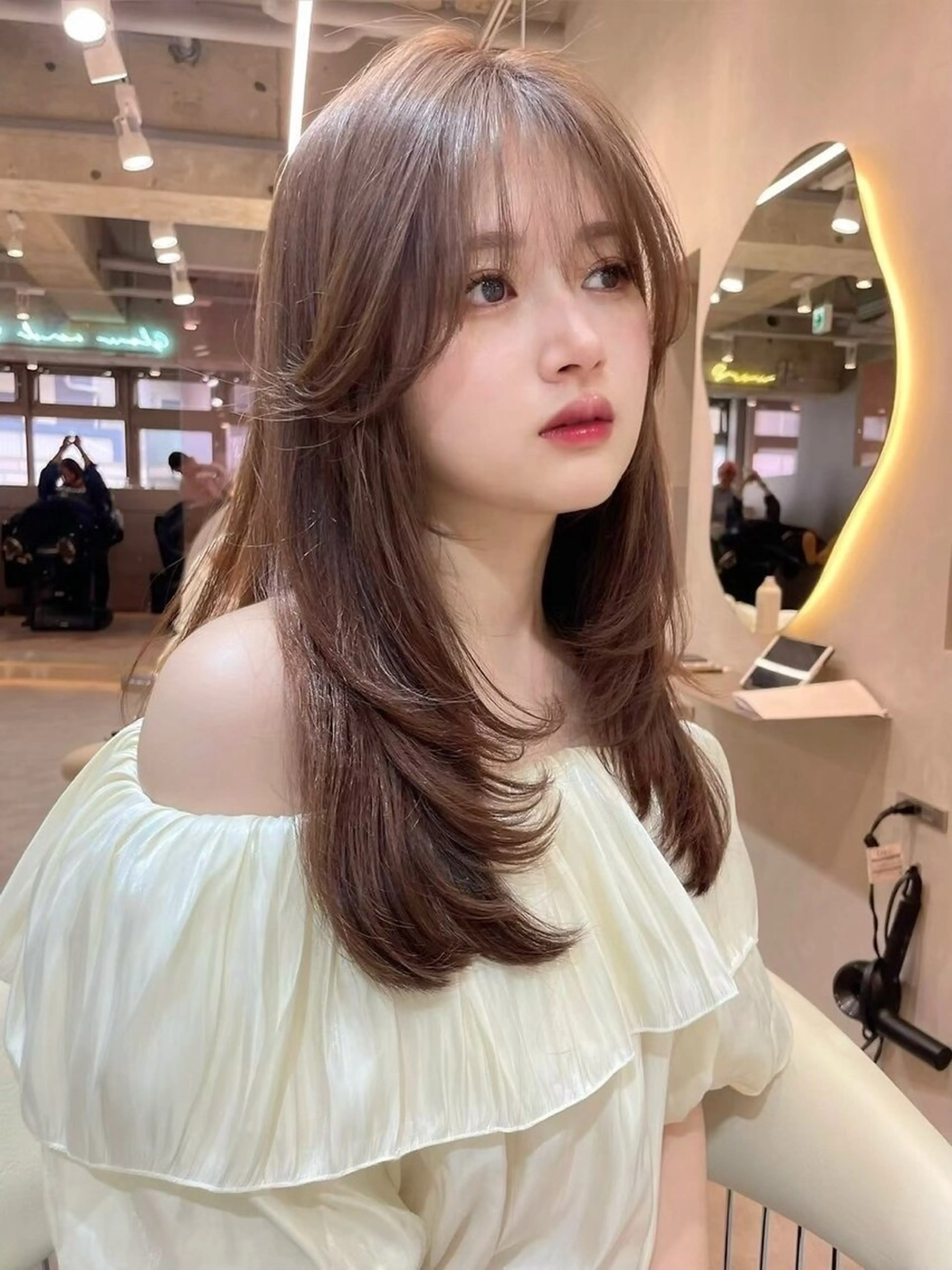 ロング カラー ブリーチ ダブルカラー ブリーチなしカラー 韓国風ヘア トリートメント カット ヘアカラー 美髪矯正🫧/ 吉田こうすけのヘアスタイル