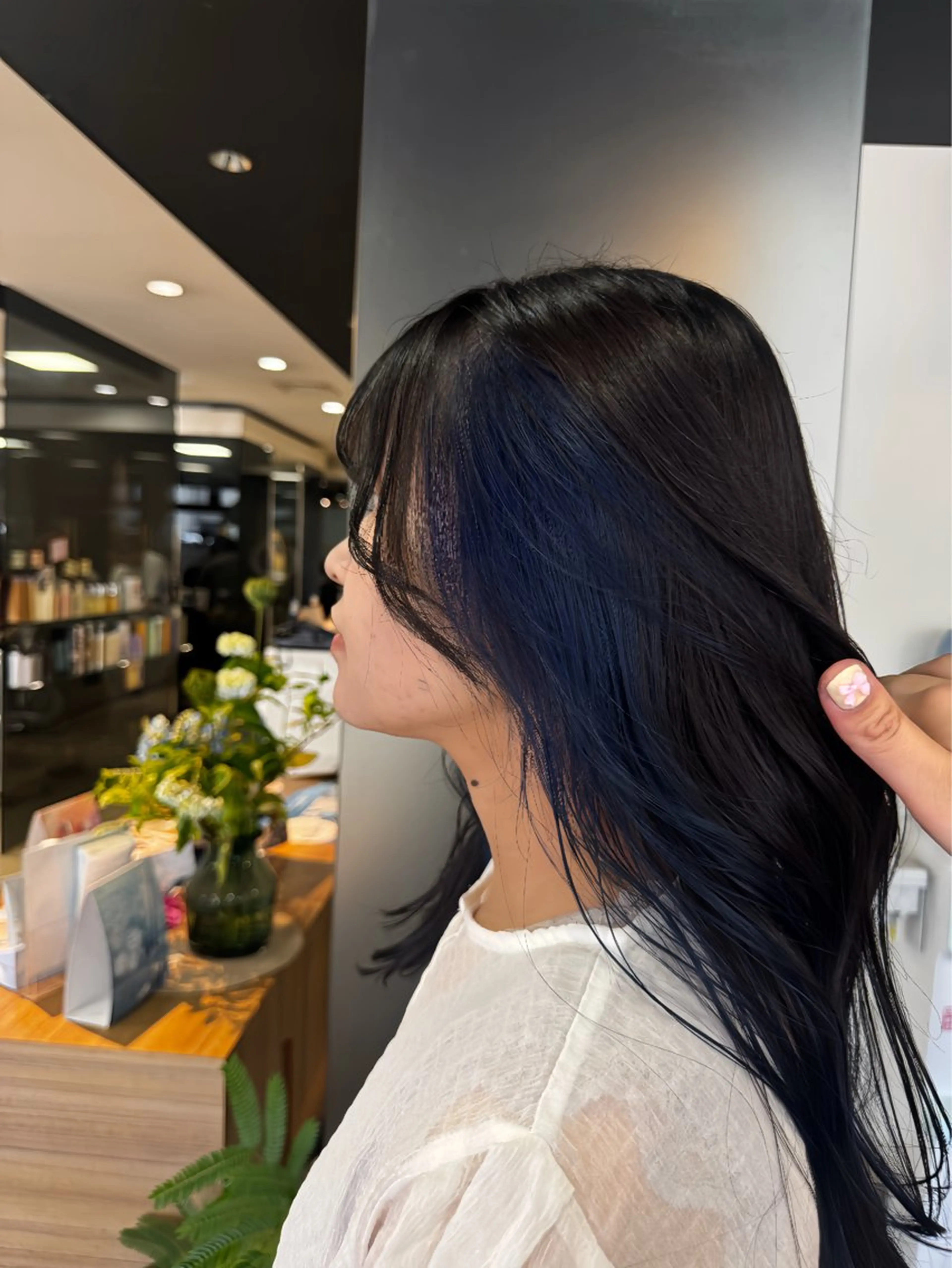 ロング ダブルカラーベージュ カラー/tuburaのヘアスタイル