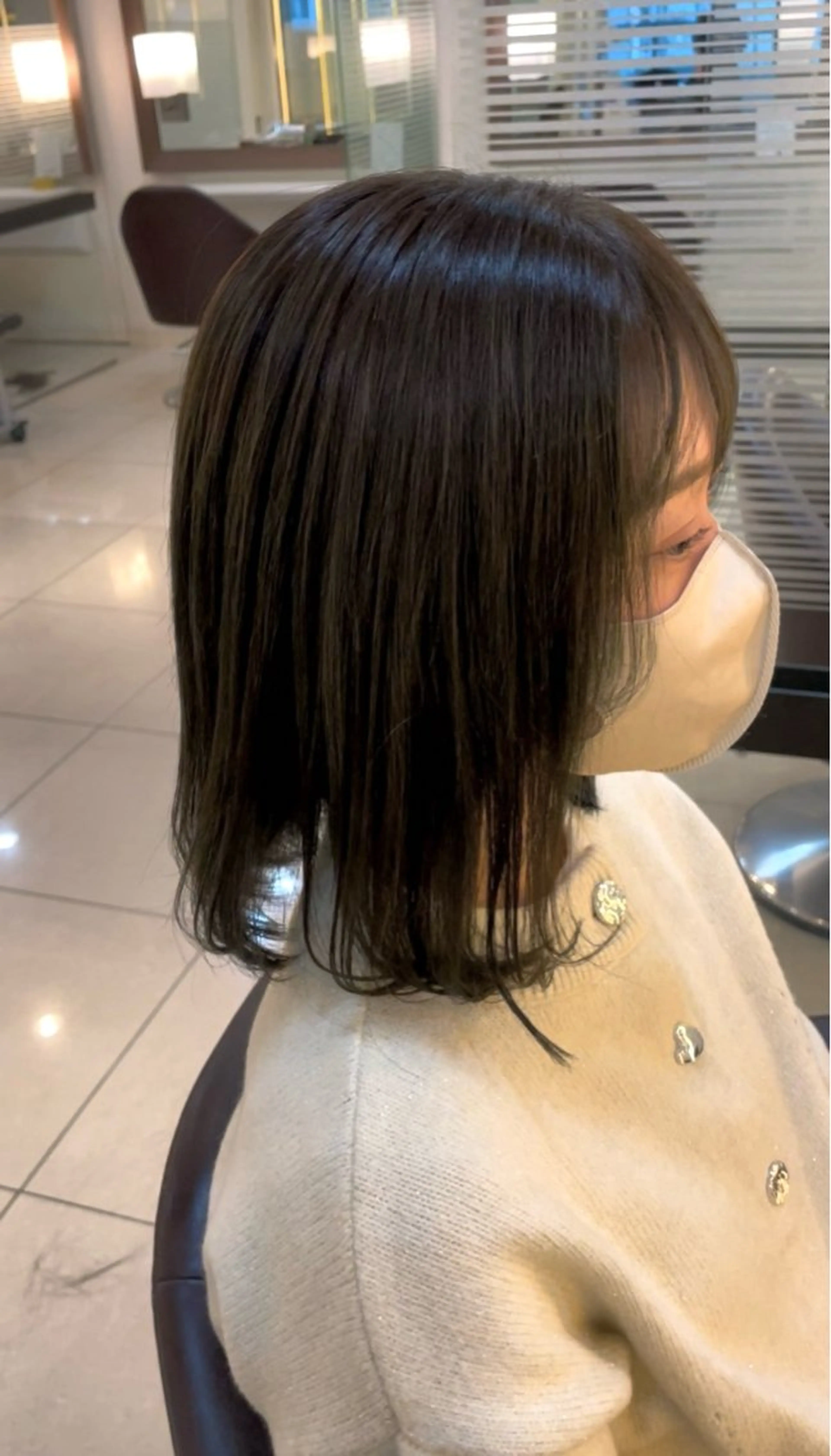 ミディアム カラー グレージュ オリーブグレージュ オリーブグレー 透明感/ハイトーン ／暖色カラー🍓のヘアスタイル