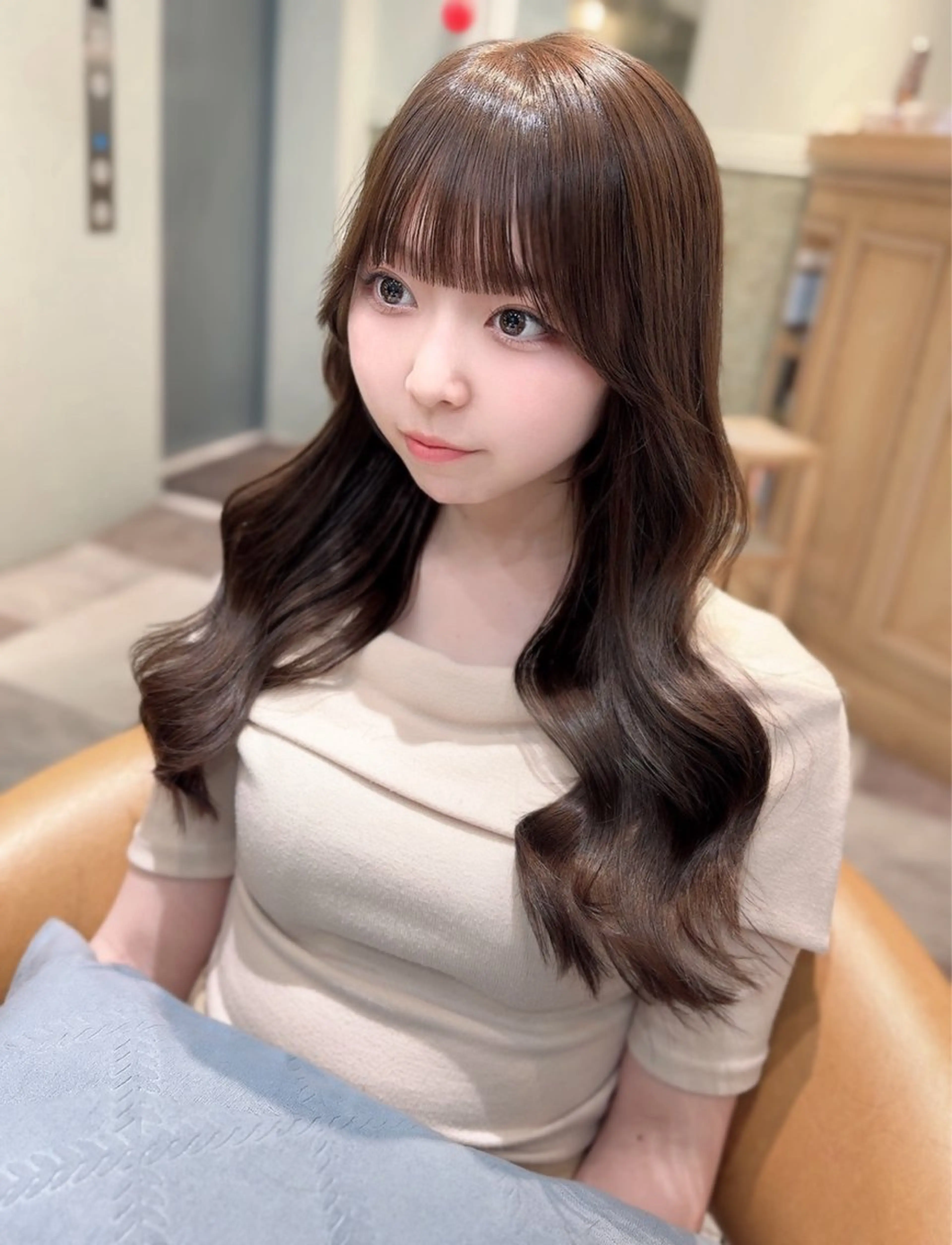 セミロング カラー ベージュカラー 黒髪 ブリーチ ブルーカラー ブルーブラック カット ヘアカラー トリートメント 木屋元一/透明感 /レイヤー/顔まわりのヘアスタイル