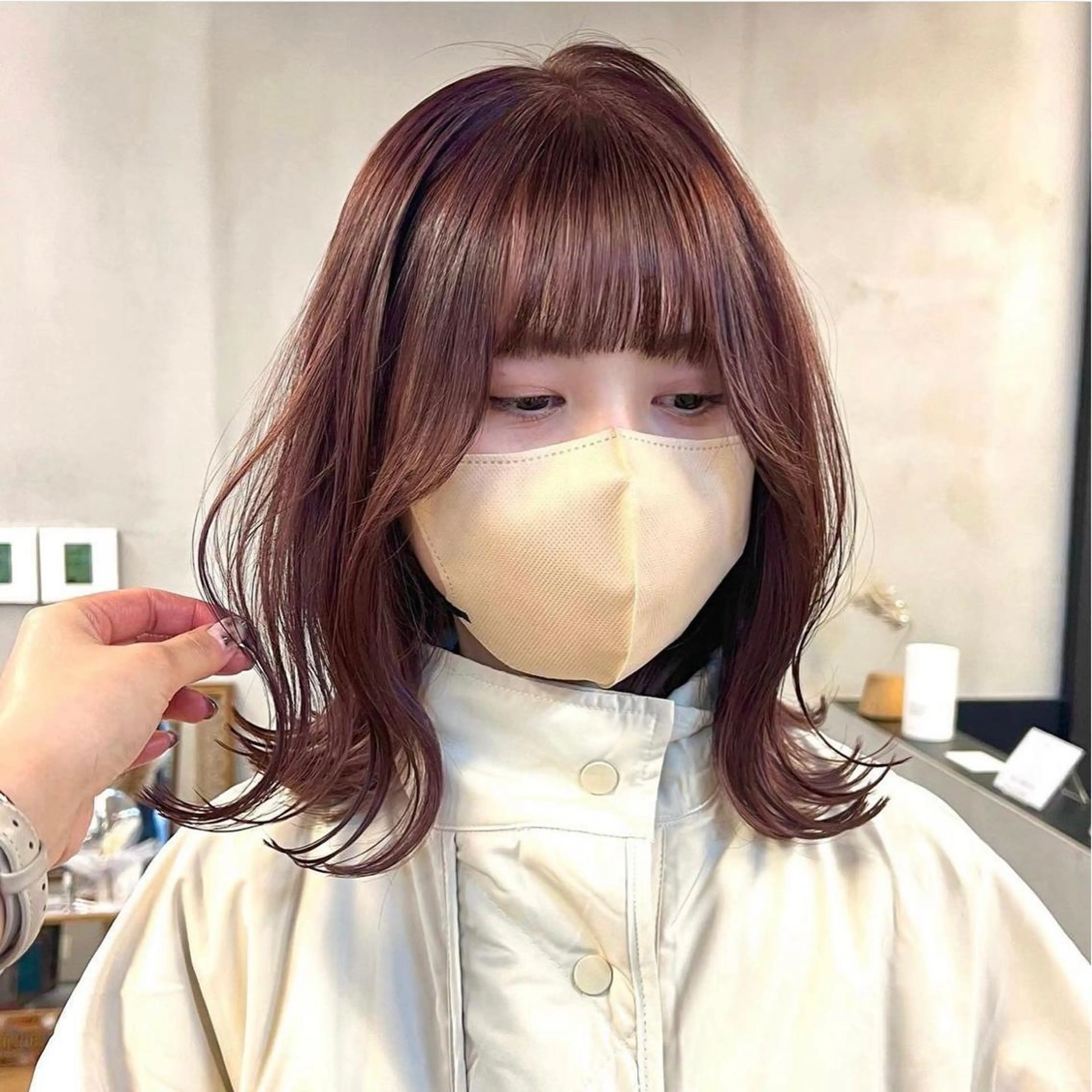 ミディアム カラー パーマ ヘアアレンジ メンズ キッズ ネイル マツエク・マツパ アイブロウ メンズブリーチ ブリーチ ブリーチなしカラー くびれヘア ブラウン EMANON梅田店所属・前川 朋香のヘアスタイル