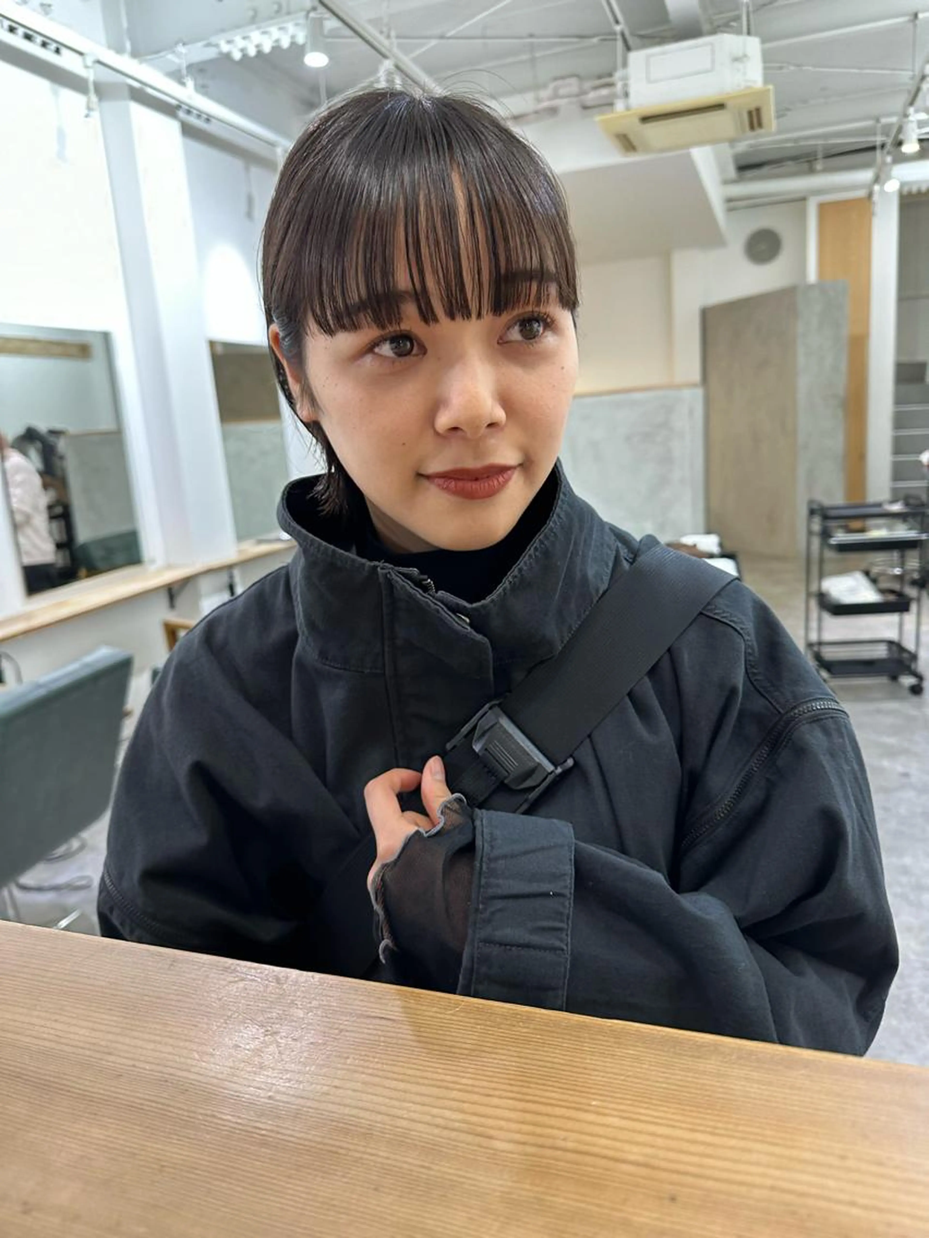 平日限定✨うる艶×高発色✨前髪カット&ワンカラー& 2stepトリートメントの写真