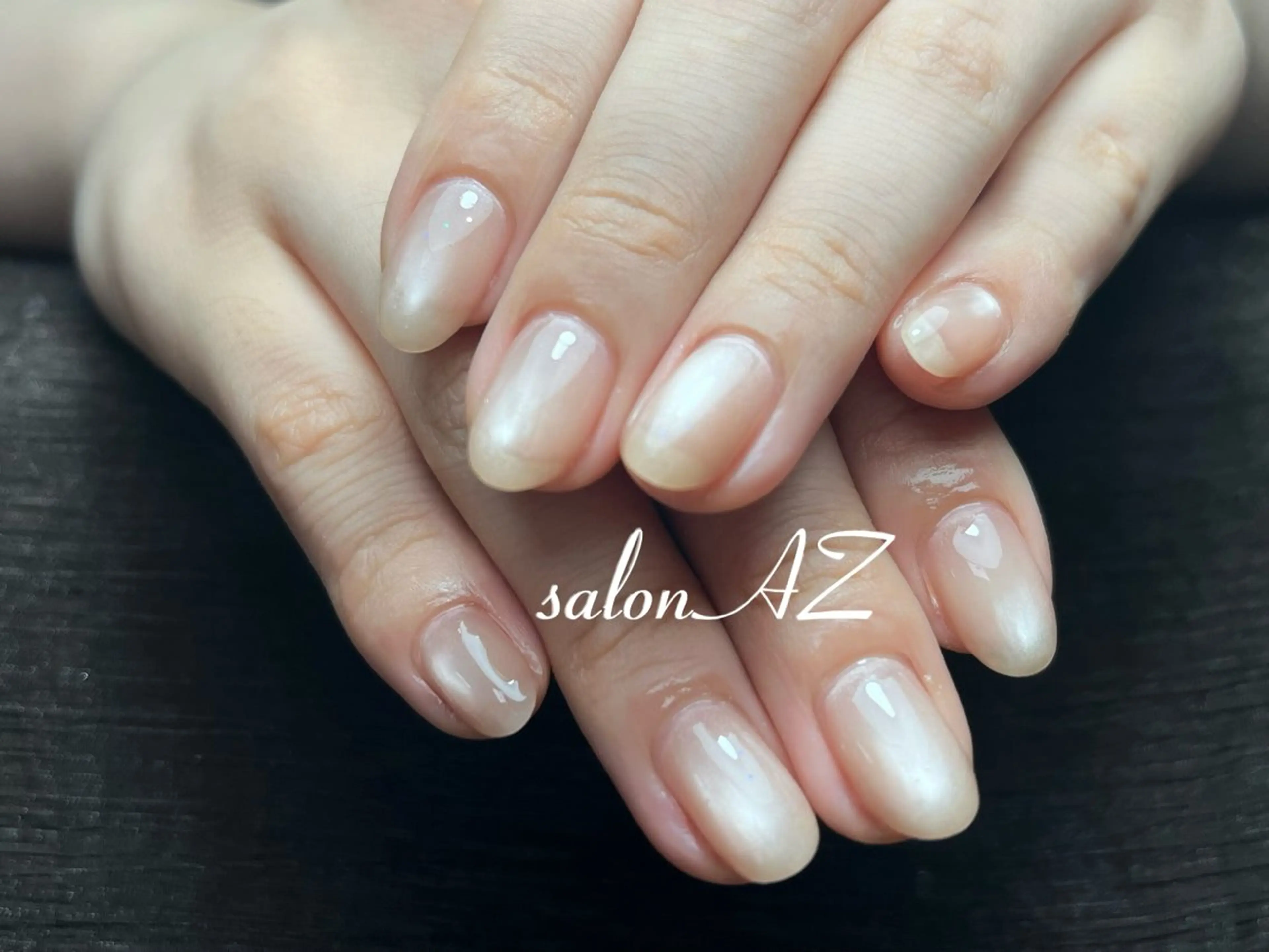 ネイル アートネイル 長さ出し フットネイル フレンチネイル ジェルネイル ハンドネイル salon AZのネイルデザイン