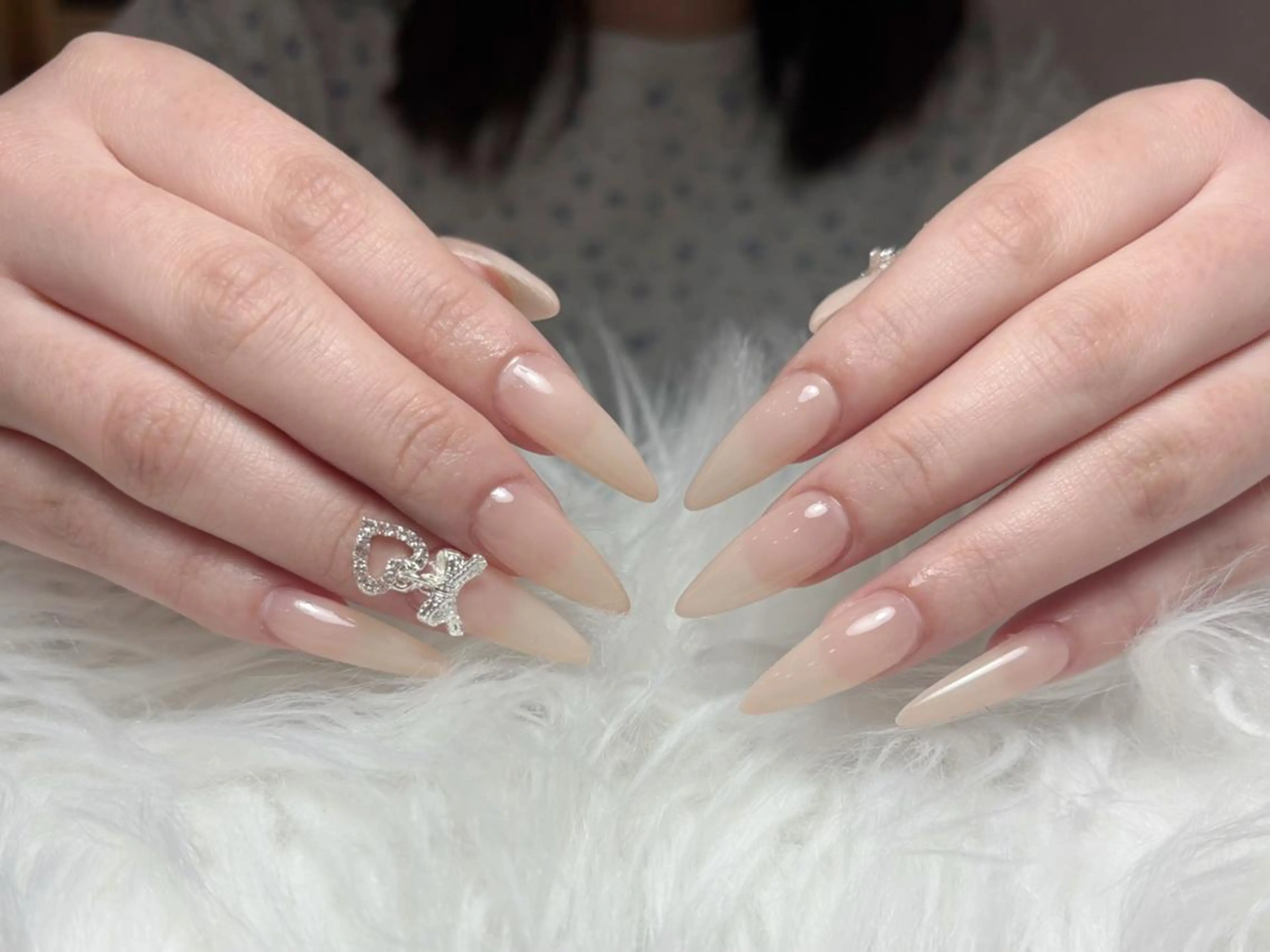ネイル 長さ出し グラデーション 卒業式 キラキラネイル マグネットネイル Yuu🎀 Belle Nailのネイルデザイン