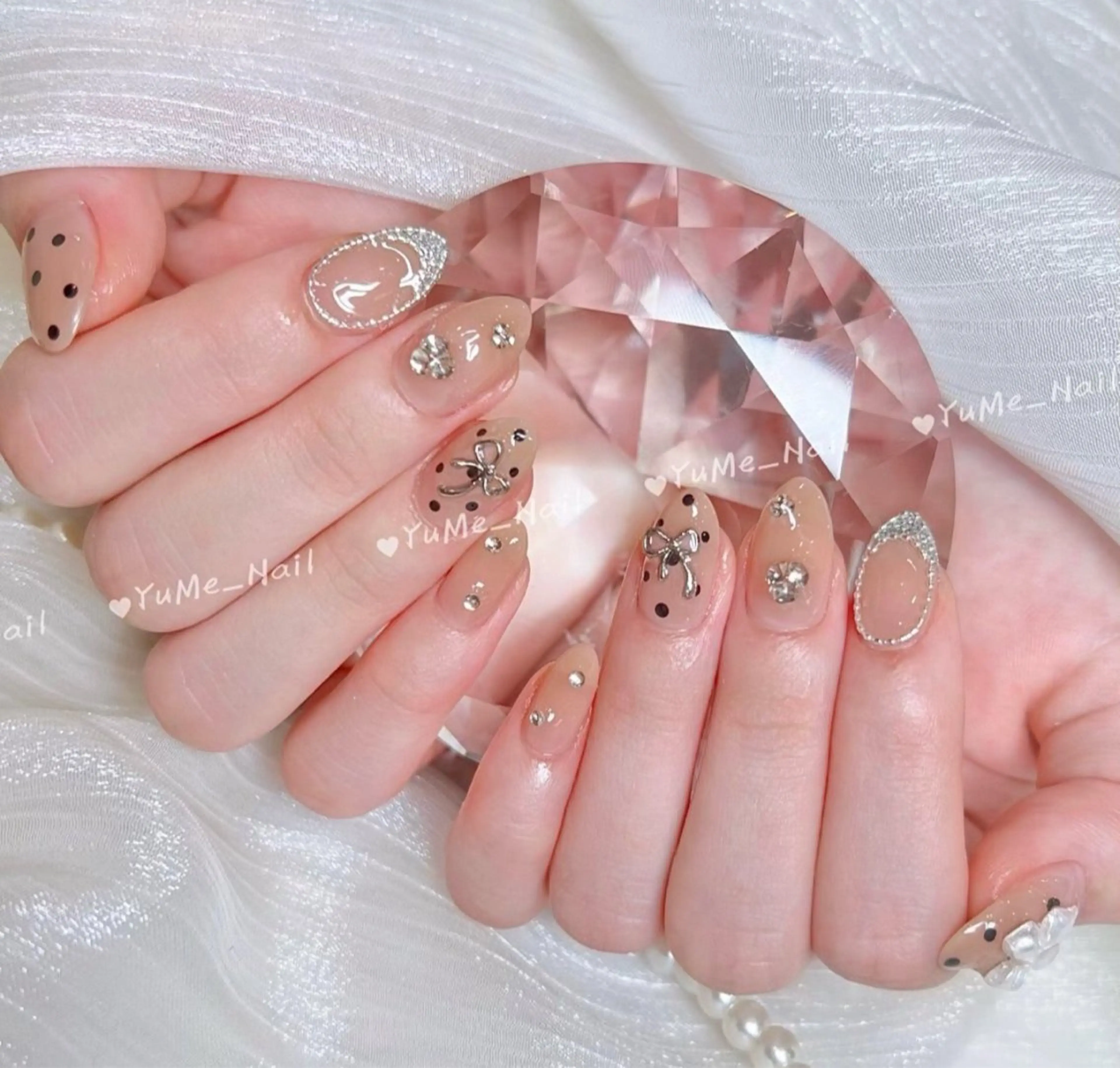 ミディアム YUME NailBeautyのネイルデザイン