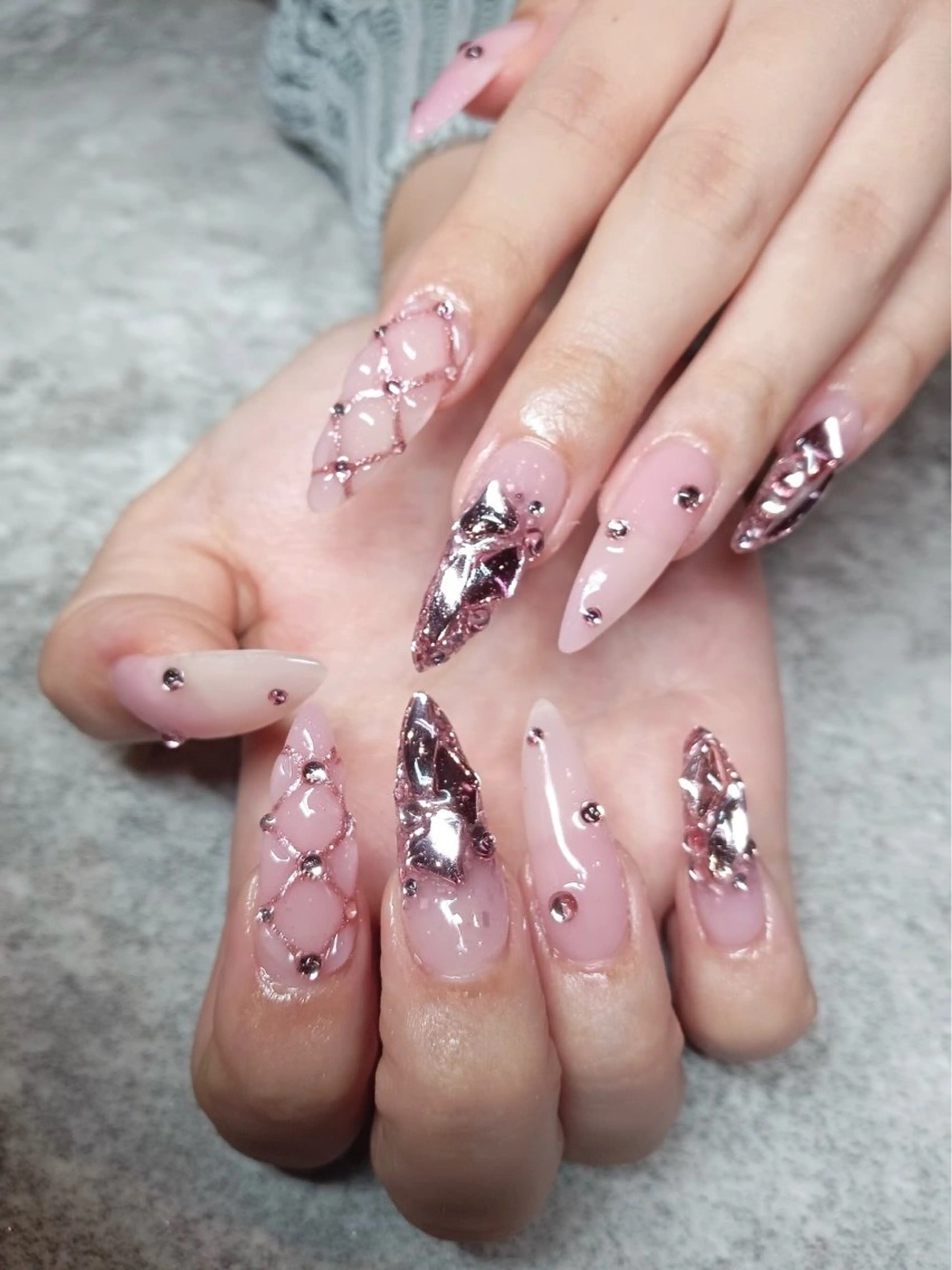 ネイル nail salon INFINITY所属・nail salon INFINITYのネイルデザイン