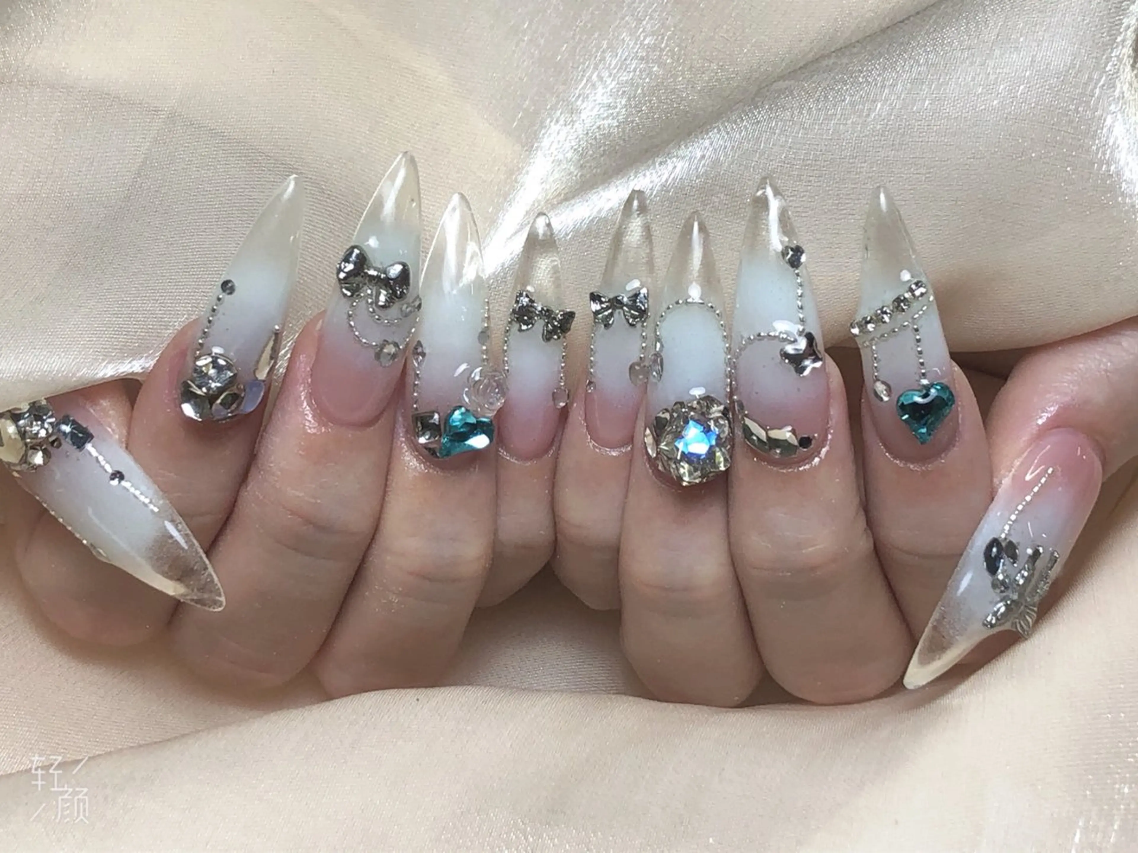 ネイル LR.ONE ヨウのネイルデザイン