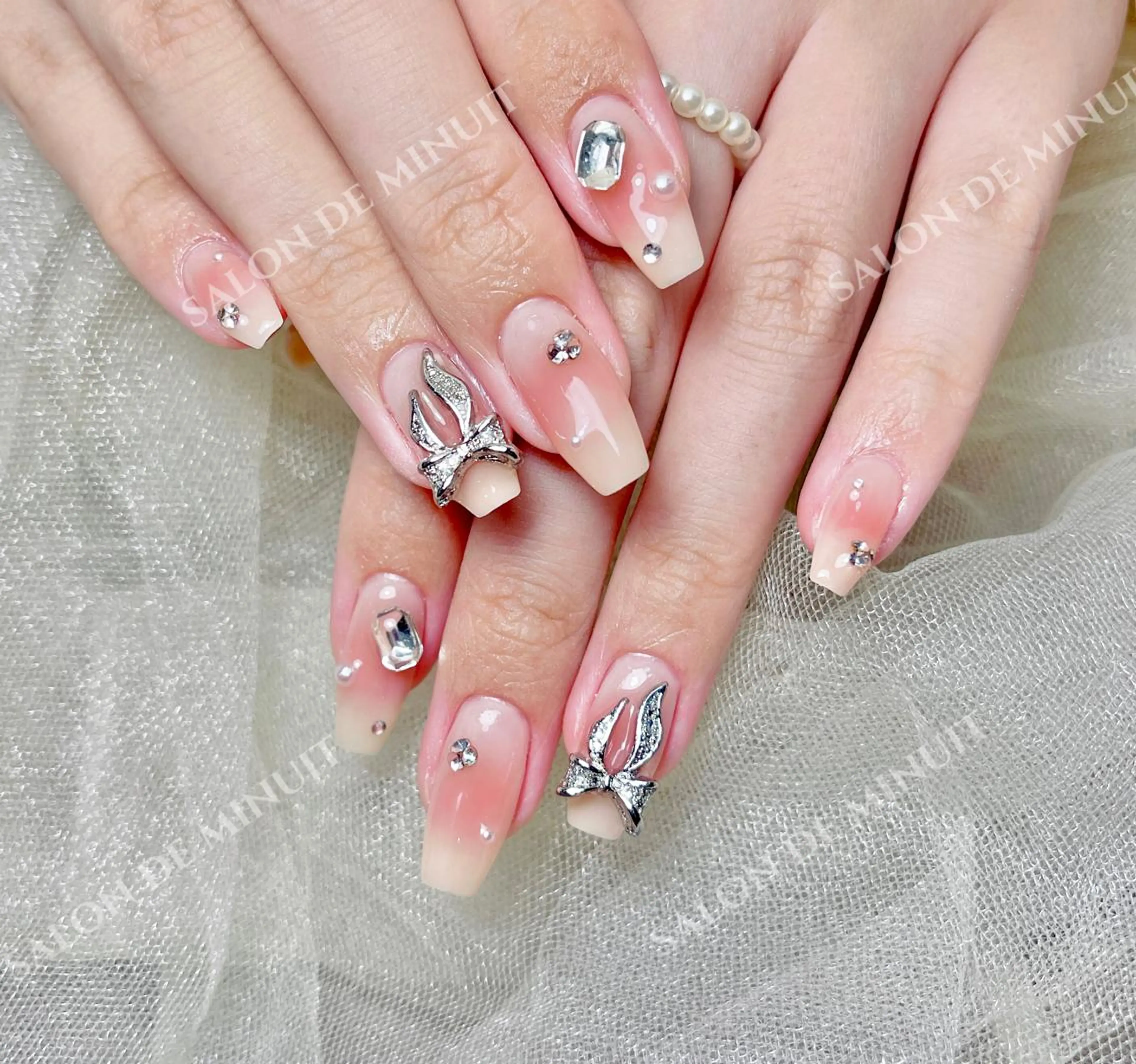 ネイル ハンドネイル ハンドケア Salon de Minuit🦩のネイルデザイン