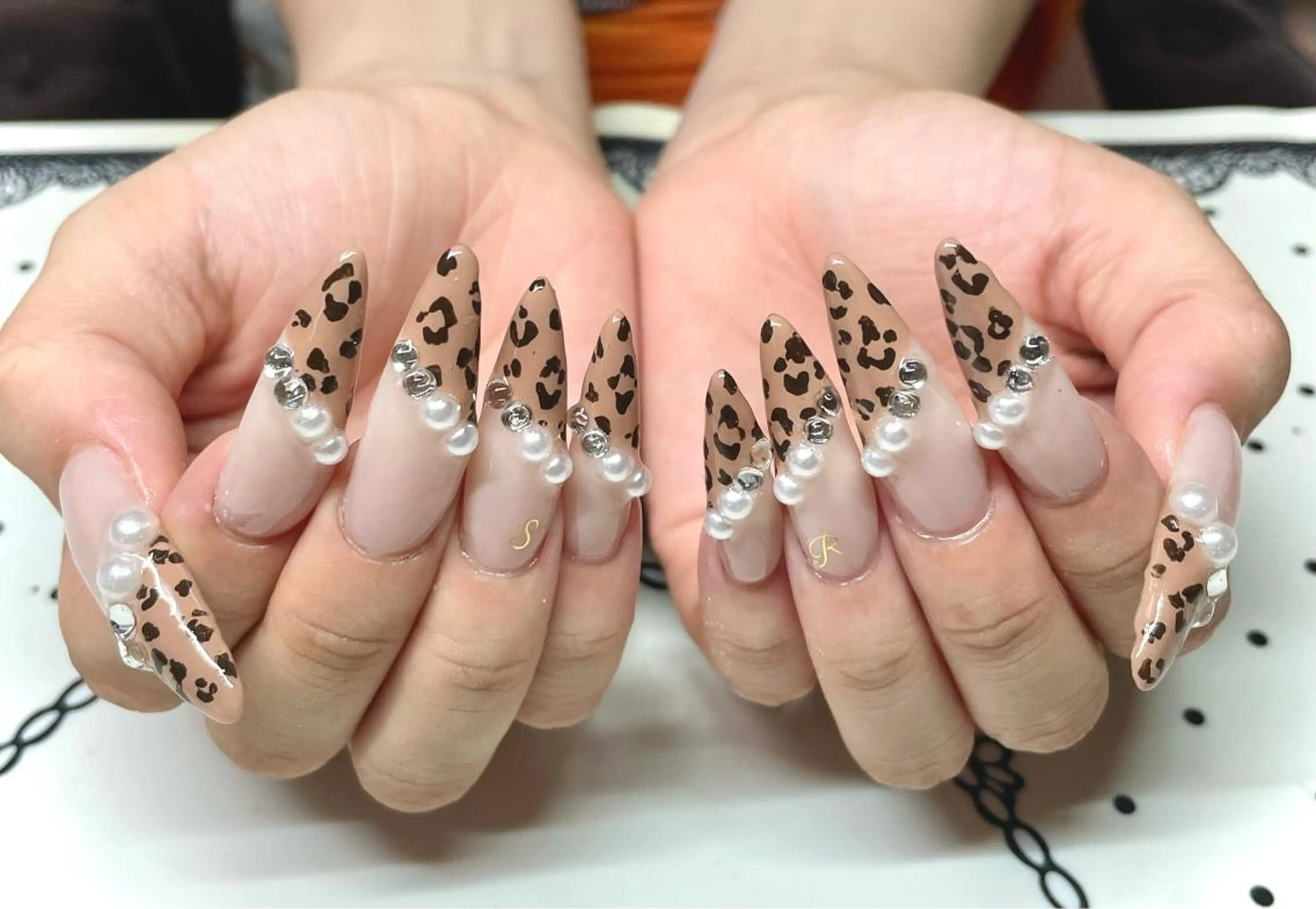 ネイル nailsalon sugarr所属・nailist cocoのネイルデザイン